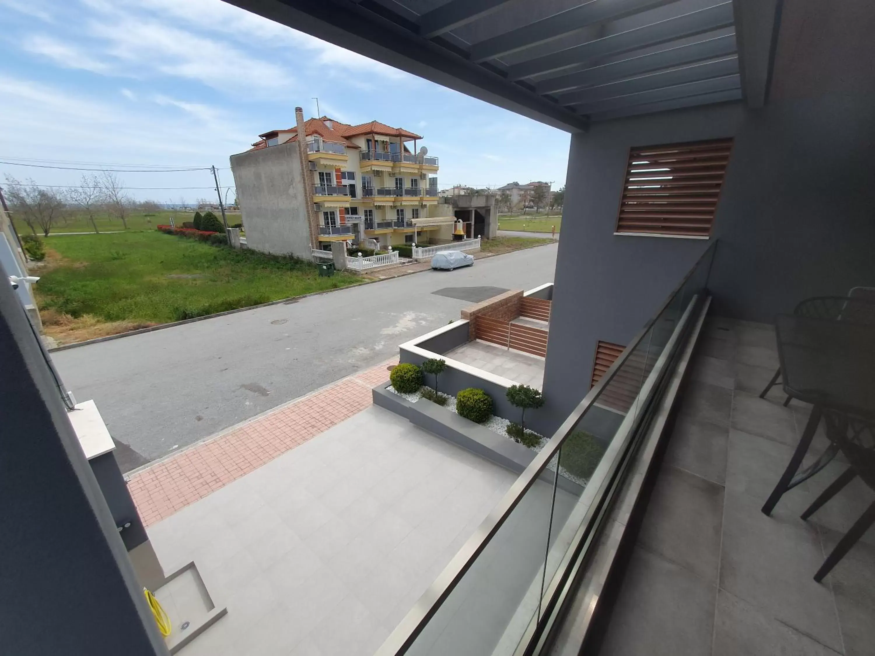 Balcony/Terrace in EUPHORIA ''Staying in Pleasure''