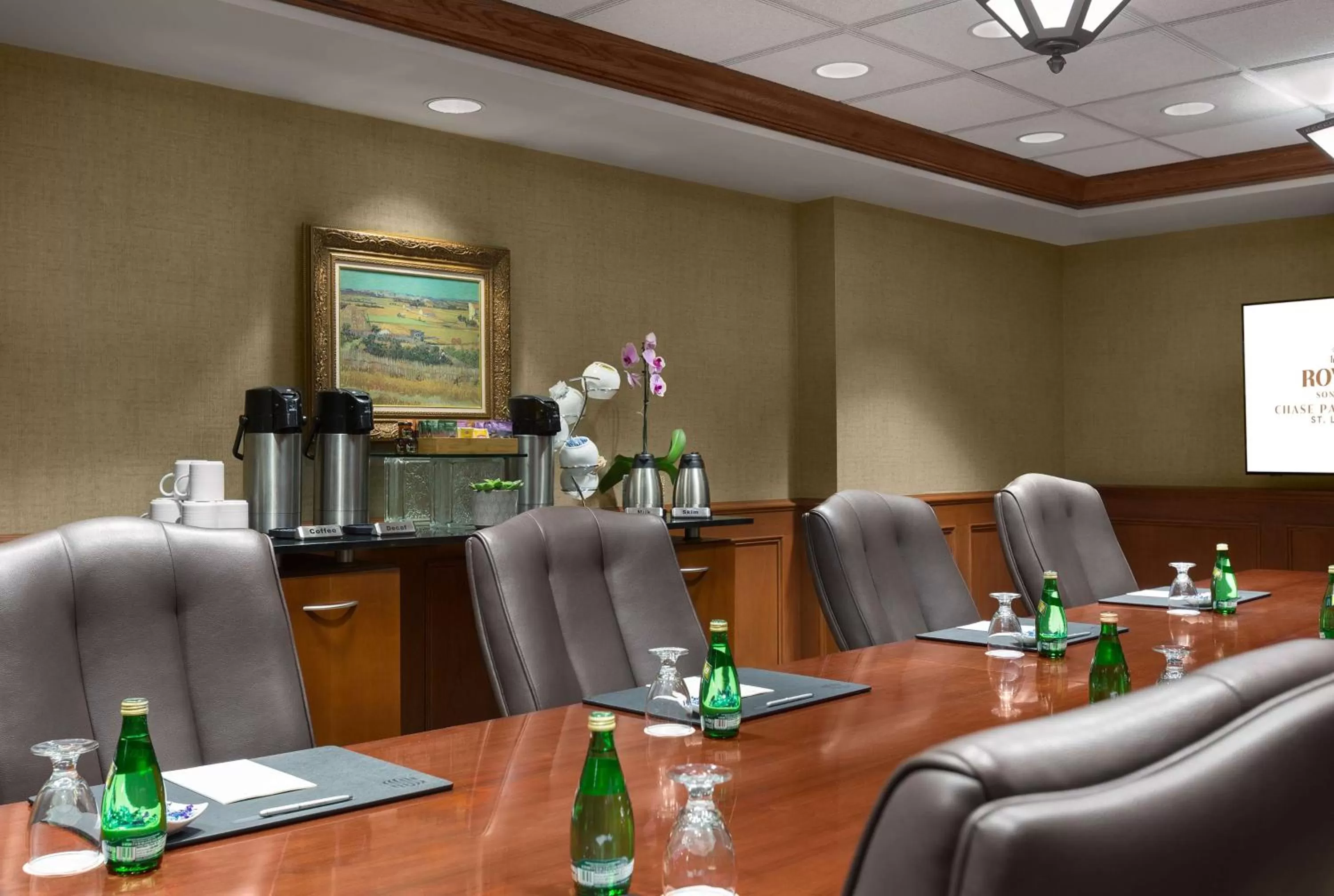 Restaurant/places to eat in The Royal Sonesta Chase Park Plaza St Louis