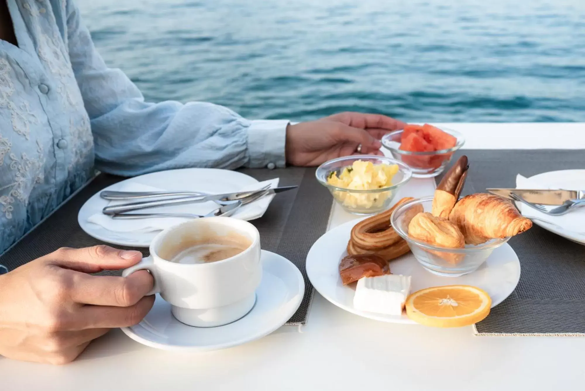 Breakfast in Hotel Médano