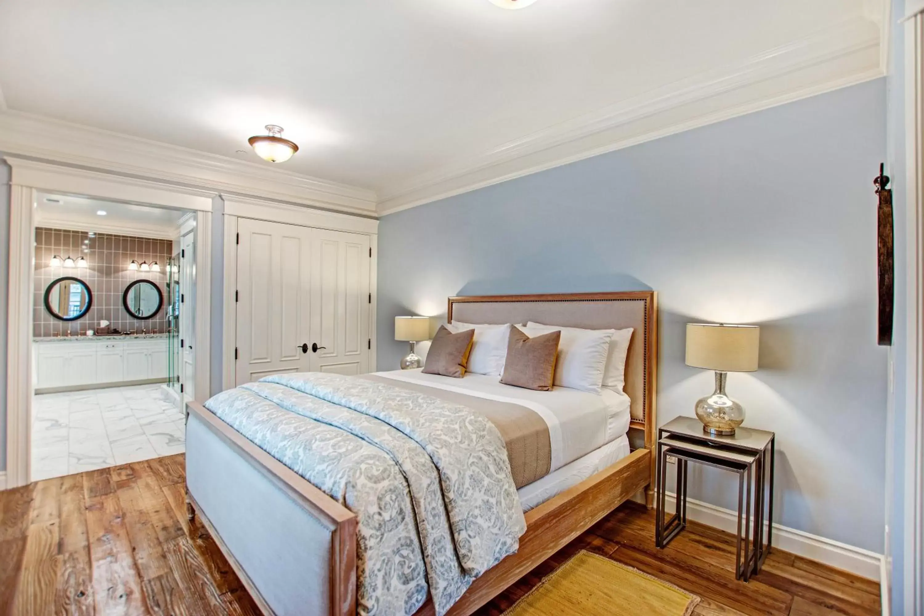 Bedroom, Bed in Sonoma Bungalows