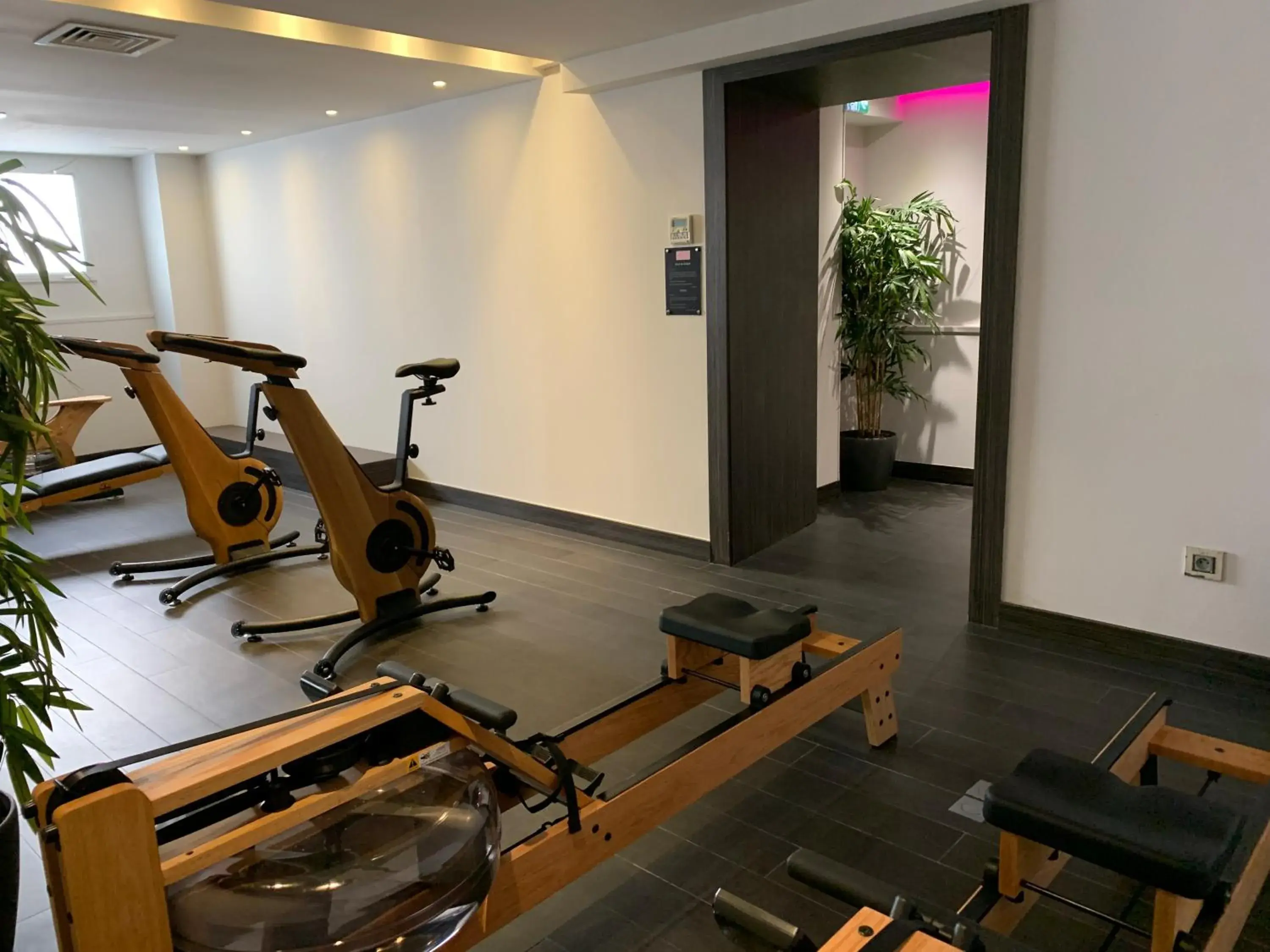 Fitness centre/facilities, Fitness Center/Facilities in Hôtel Le Canberra