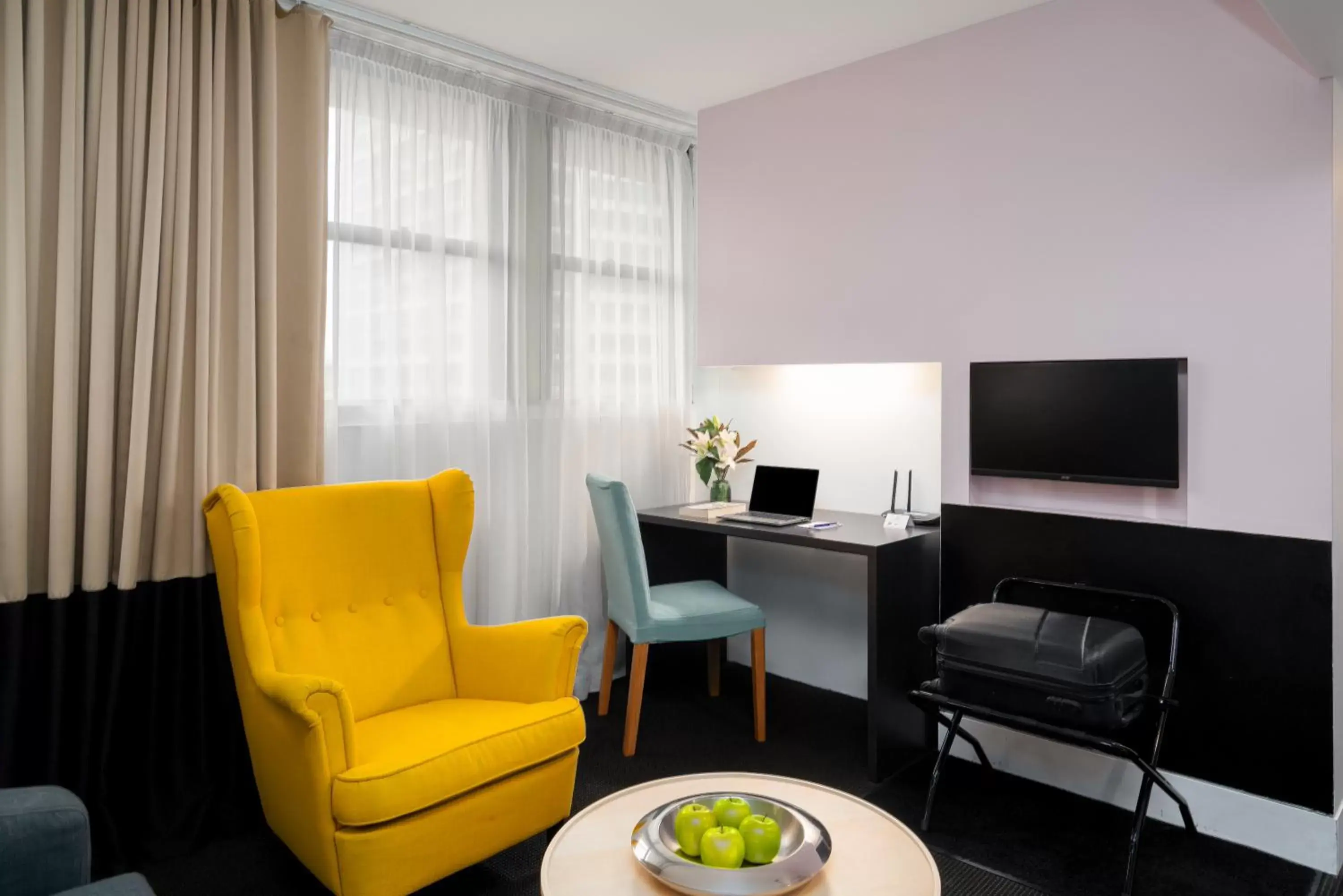 Living room in Park Regis City Centre Living room in Park Regis City Centre