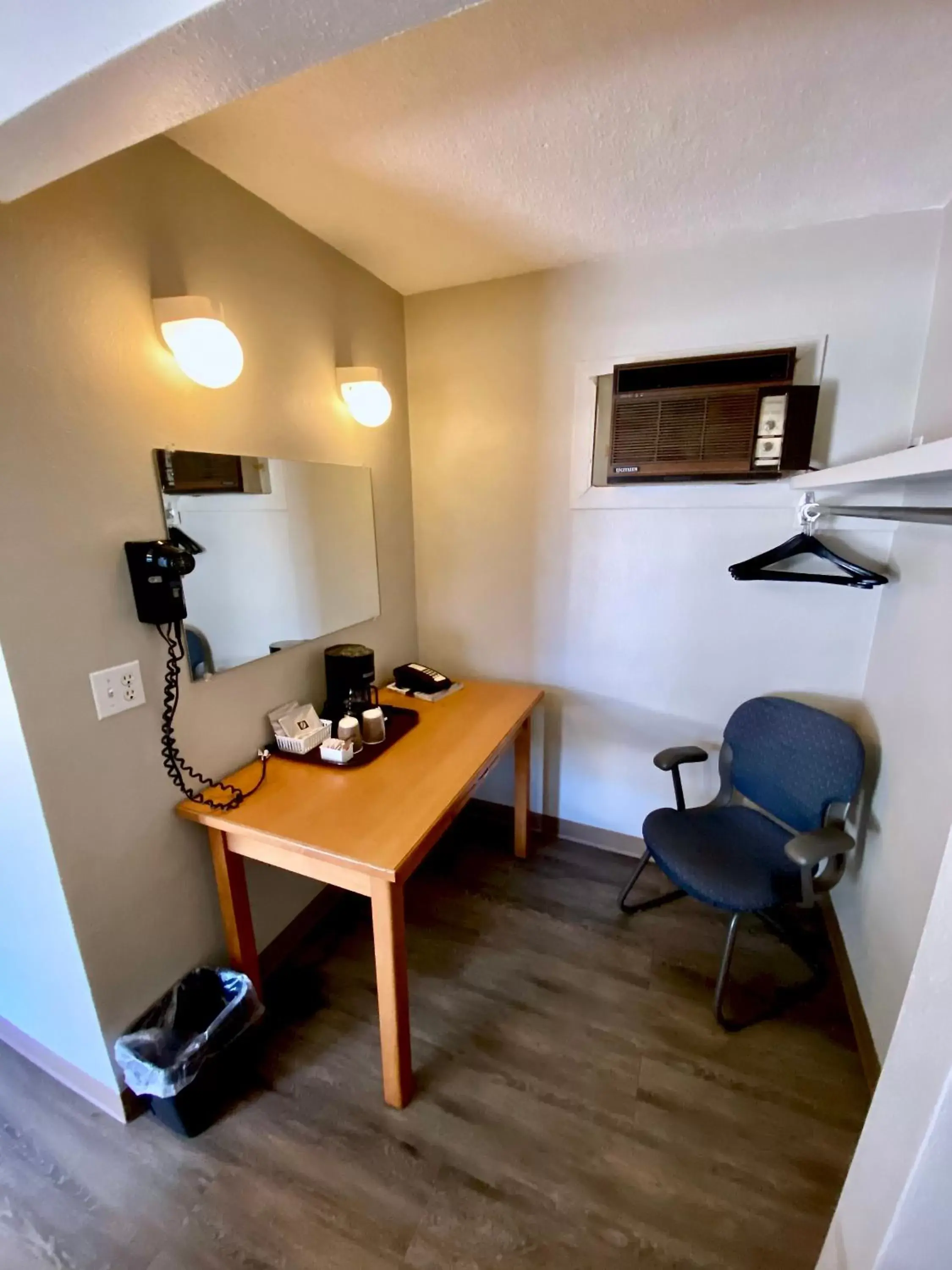 Seating Area in Silver Star Motel