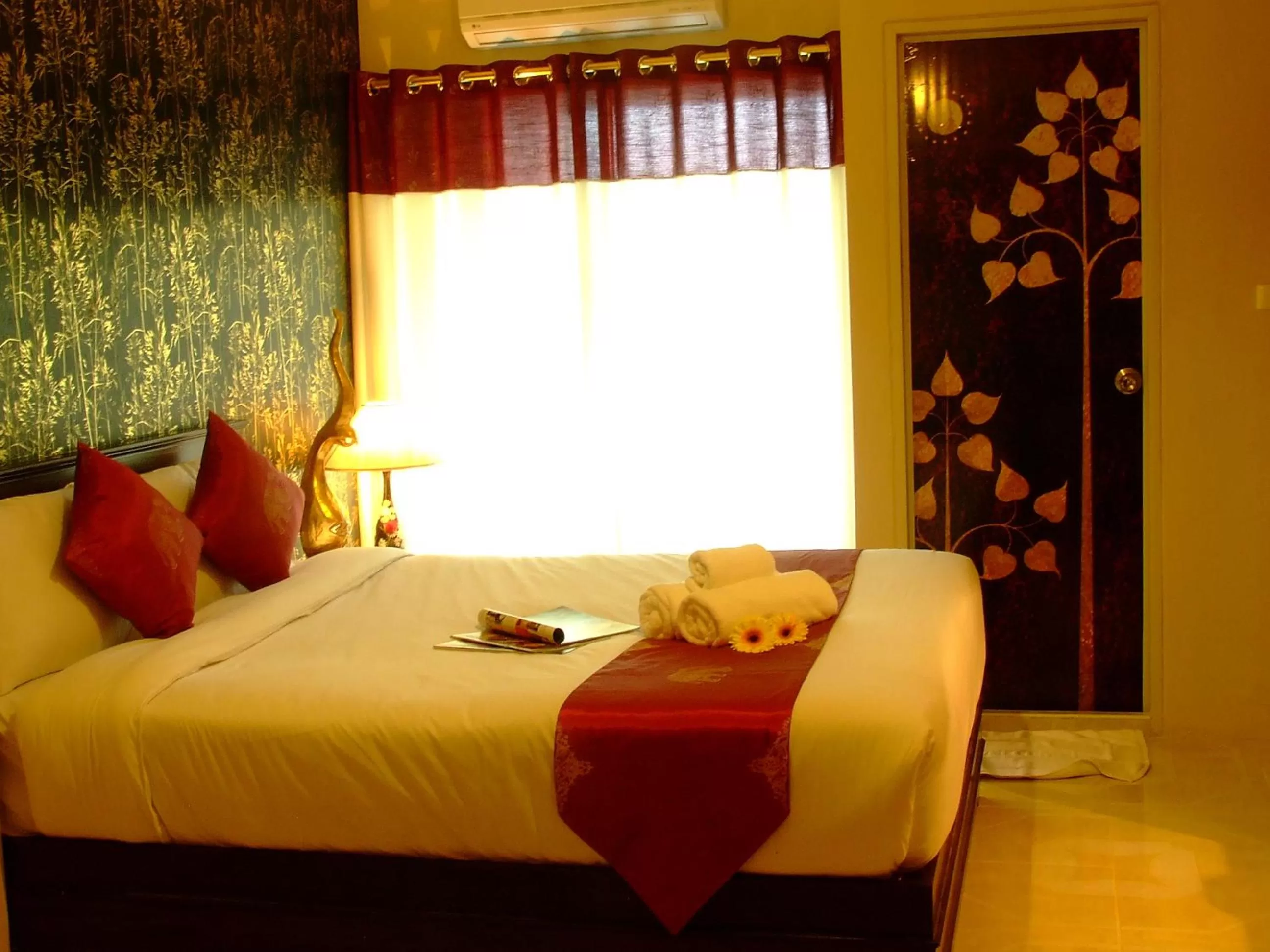 Bed in Noble Place Chiangmai