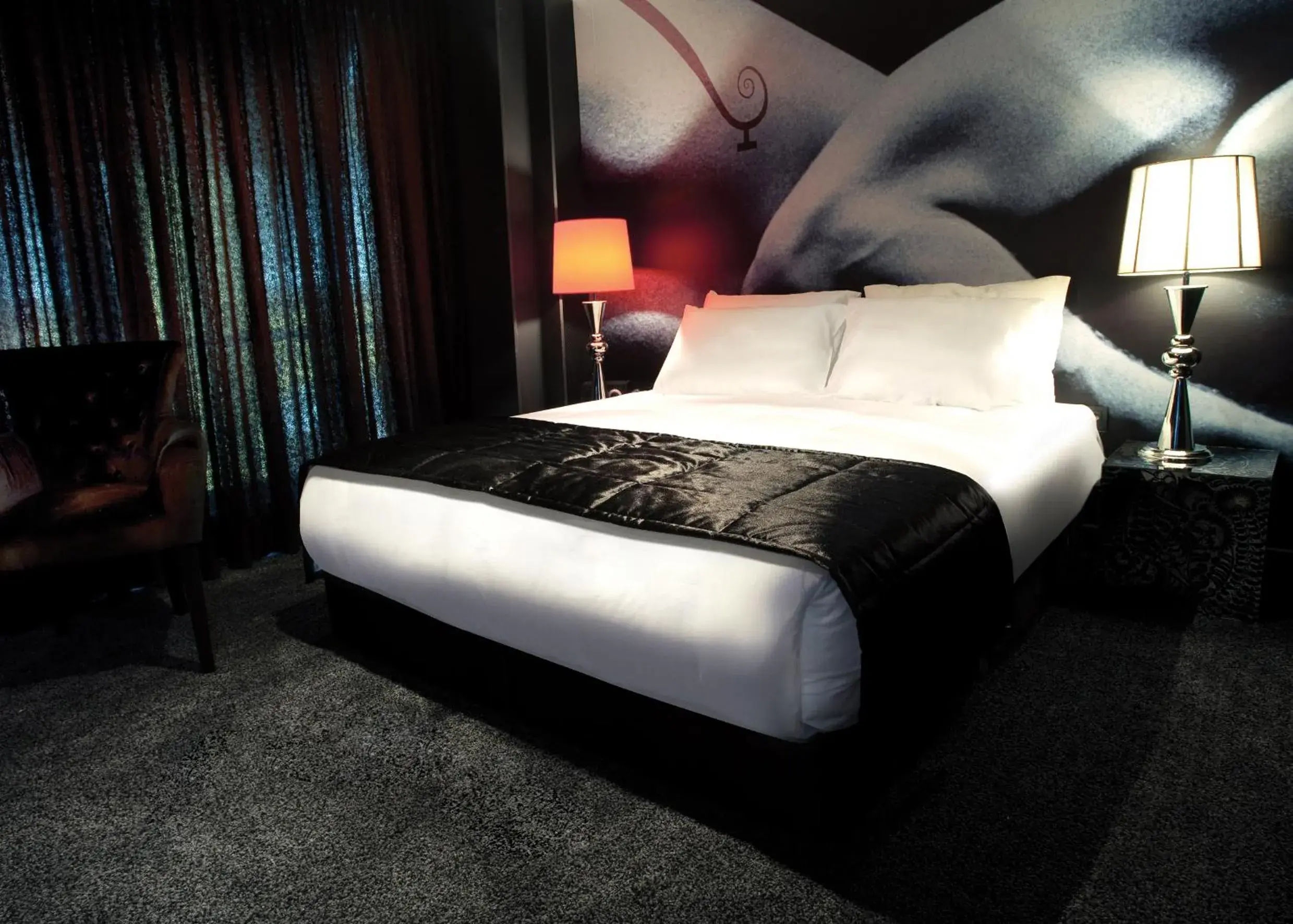 Bed in Hypnos Design Hotel