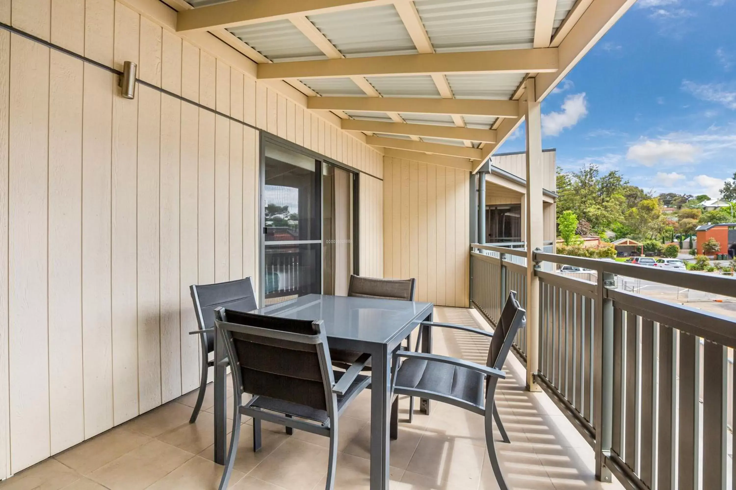 Balcony/Terrace in National Hotel Complex Bendigo