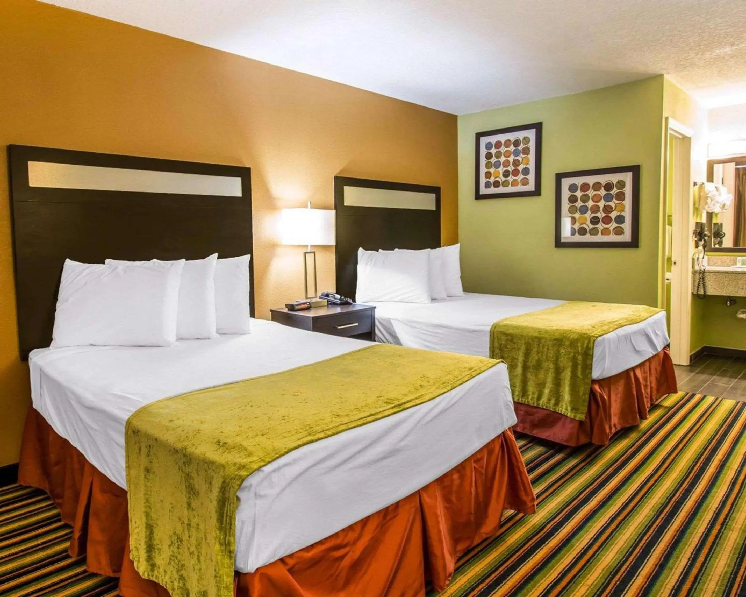 Photo of the whole room in Sunset Palm Hotel Photo of the whole room in Sunset Palm Hotel