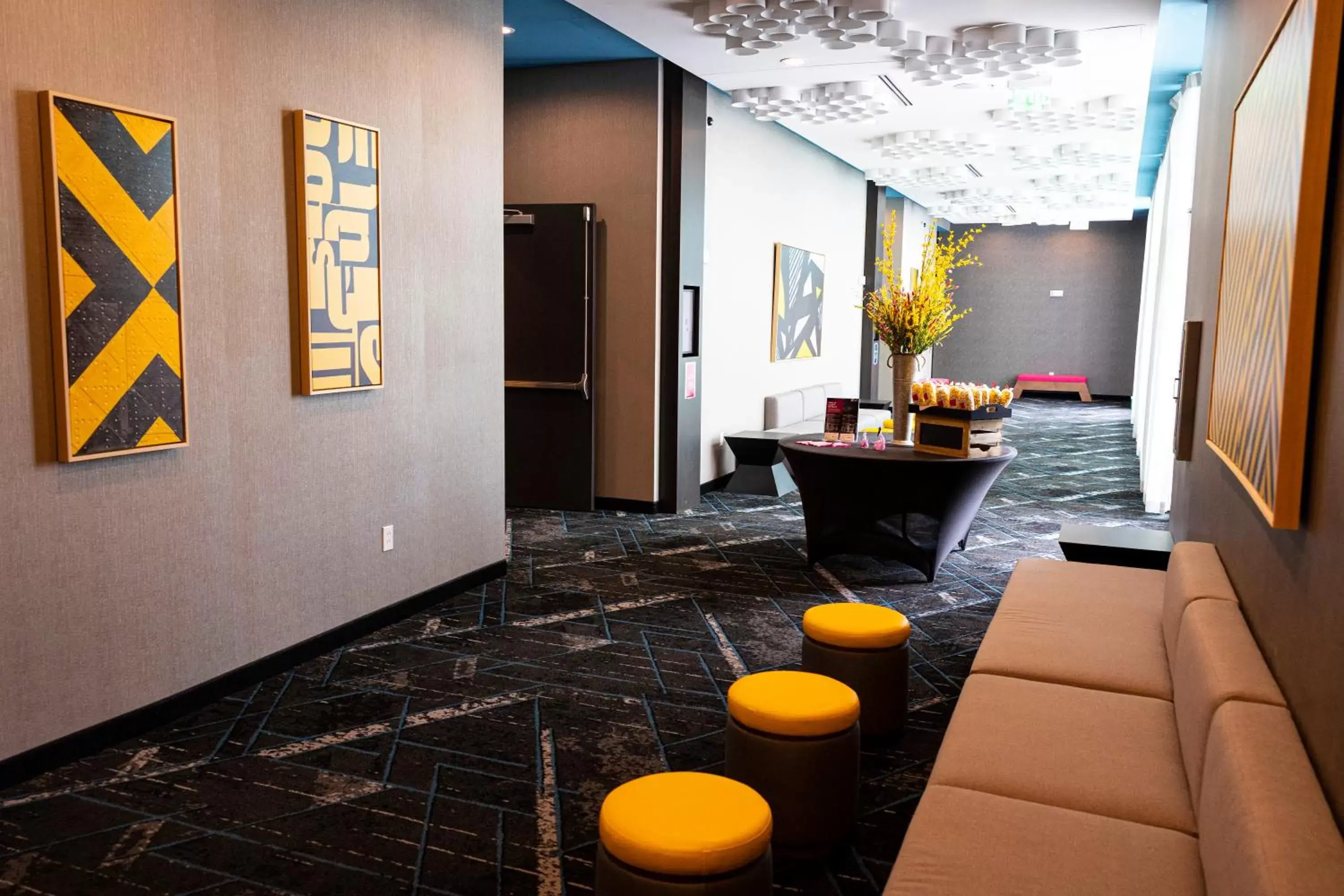 Meeting/conference room, Lobby/Reception in Aloft Dallas DFW Airport Grapevine