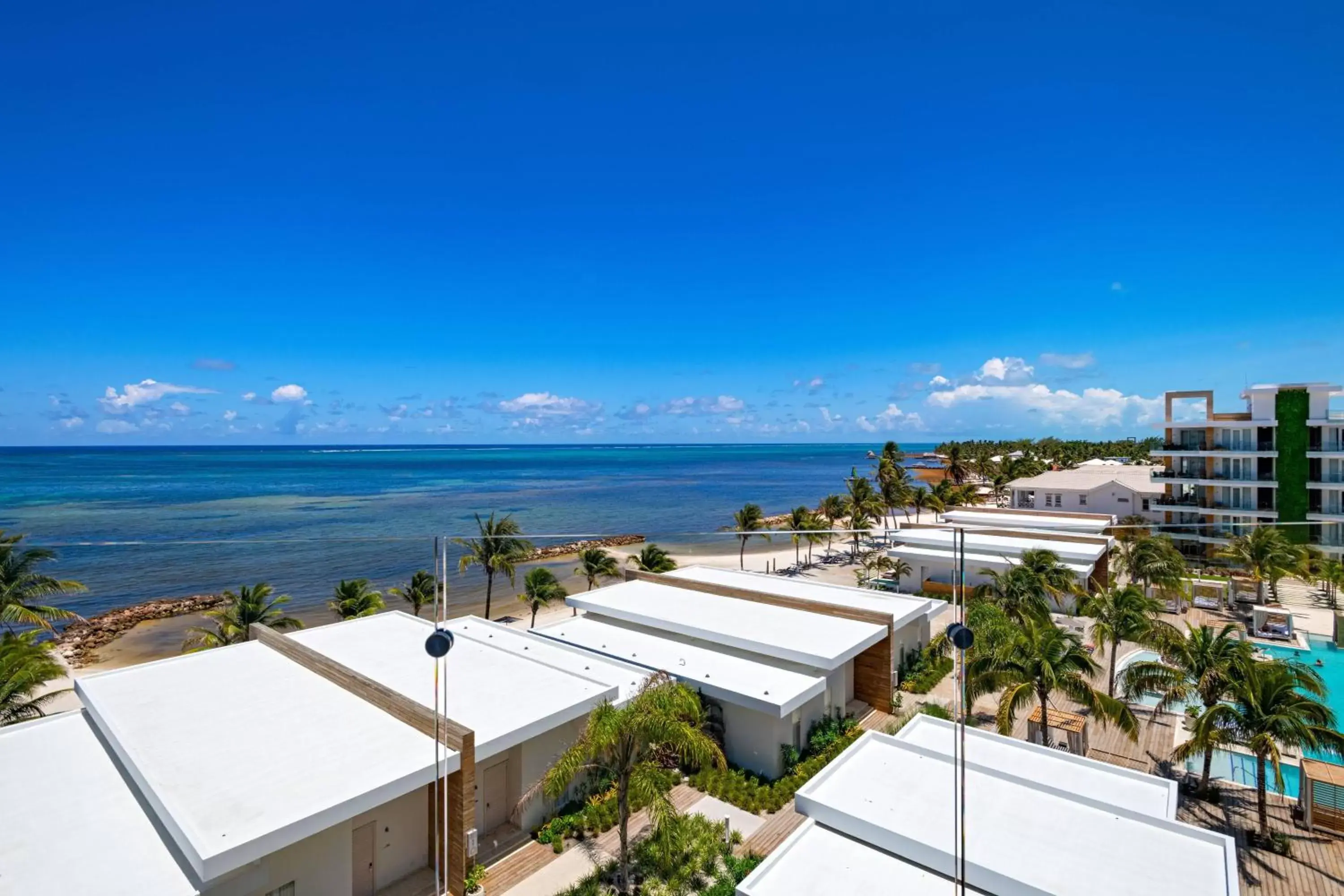 Photo of the whole room, Sea View in Alaia Belize, Autograph Collection