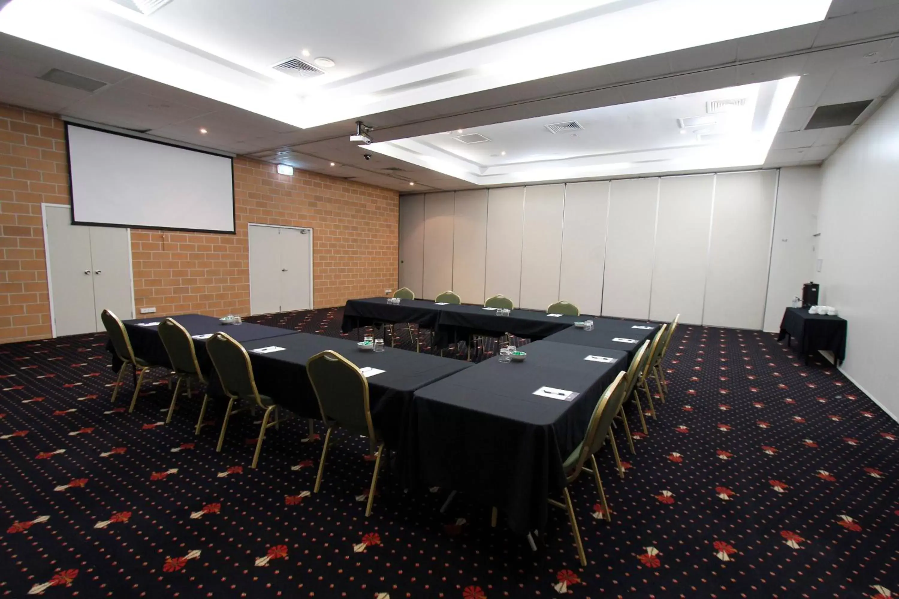 Meeting/conference room in Windmill Motel & Events Centre