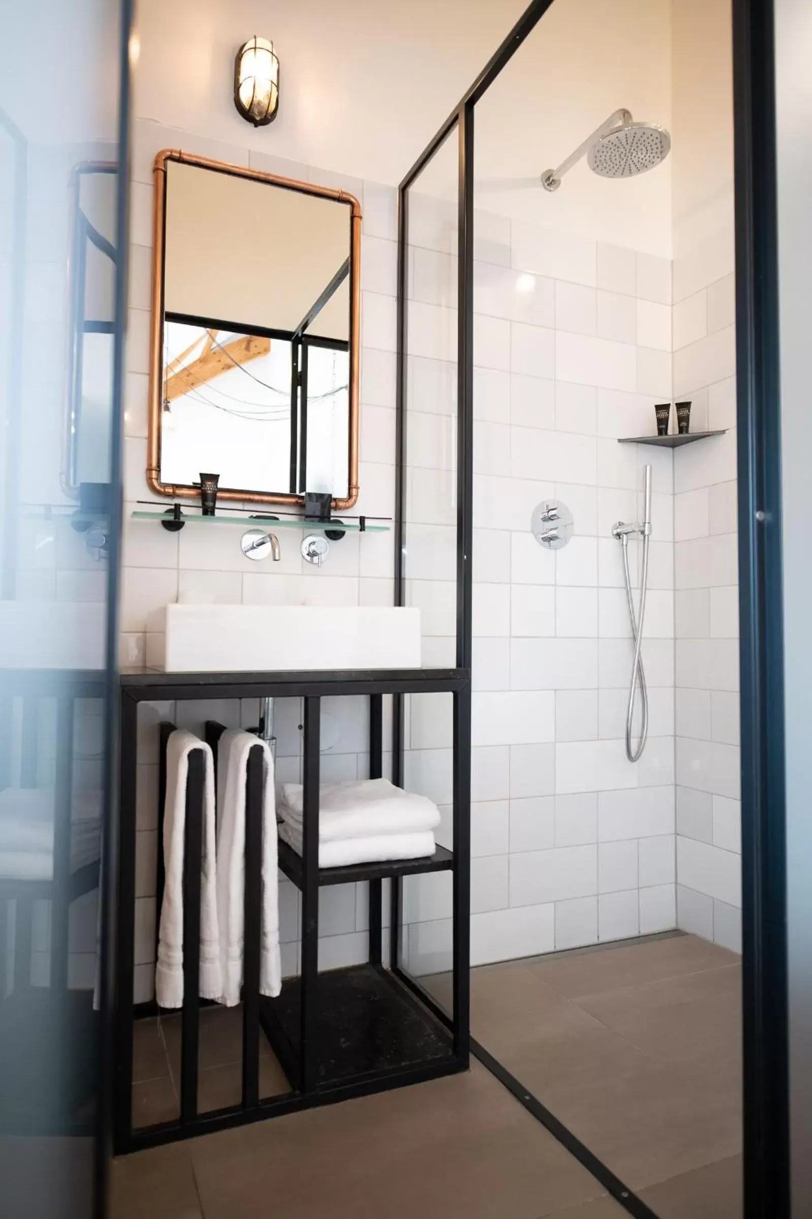 Shower, Bathroom in Boutique Hotel d'Oude Morsch