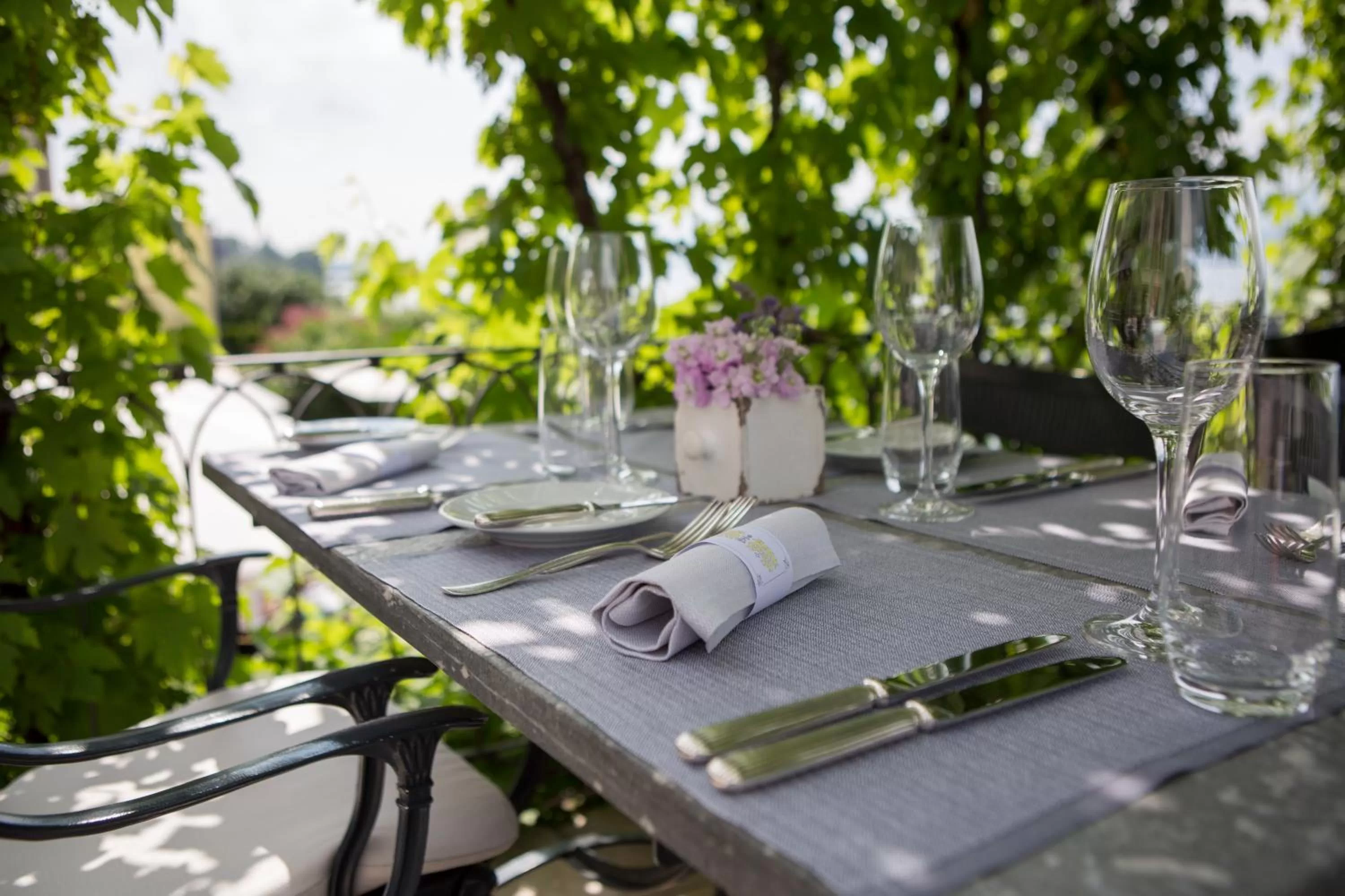 Restaurant/places to eat in Hotel Hirschen am See