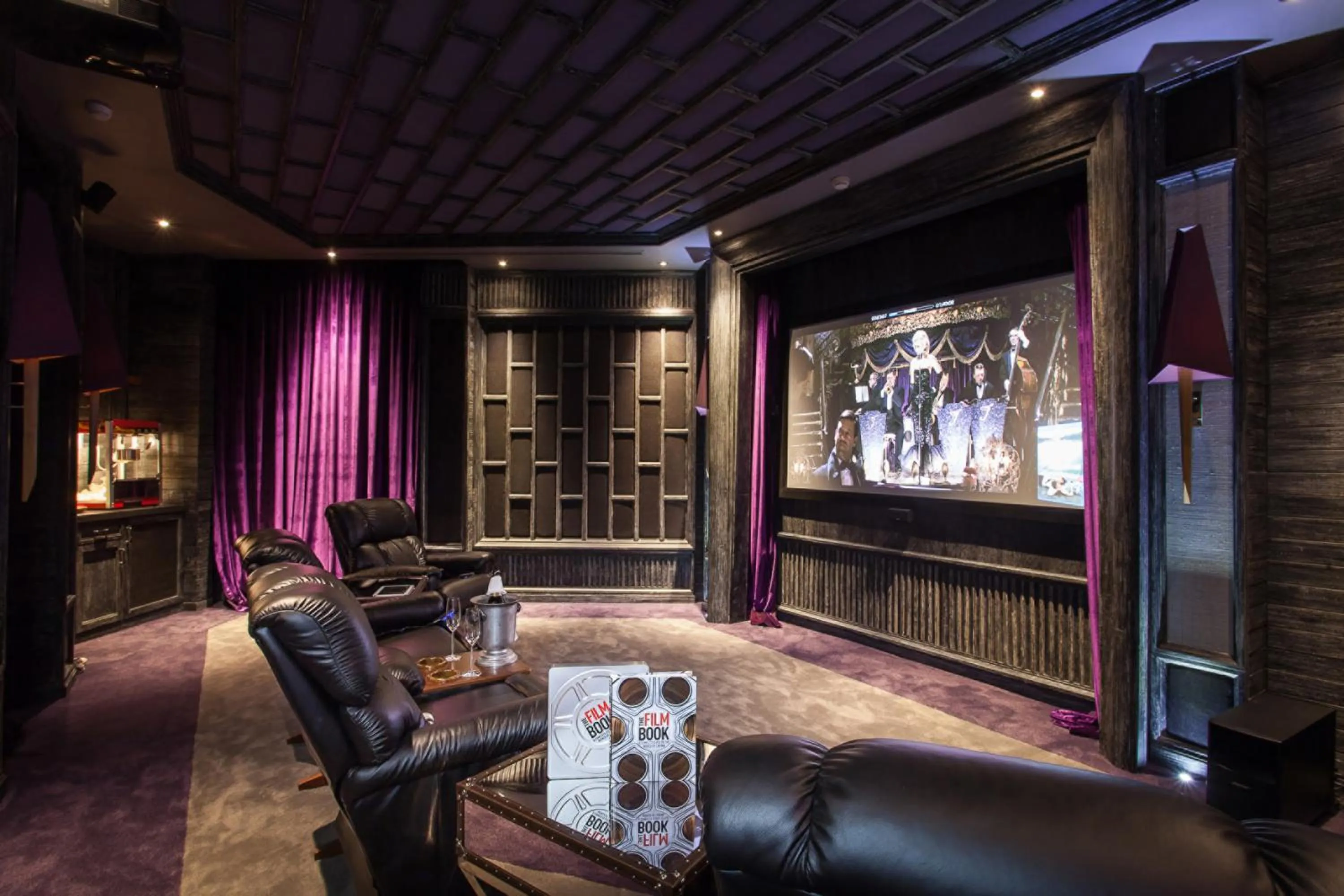 Entertainment in Four Seasons Resort Koh Samui