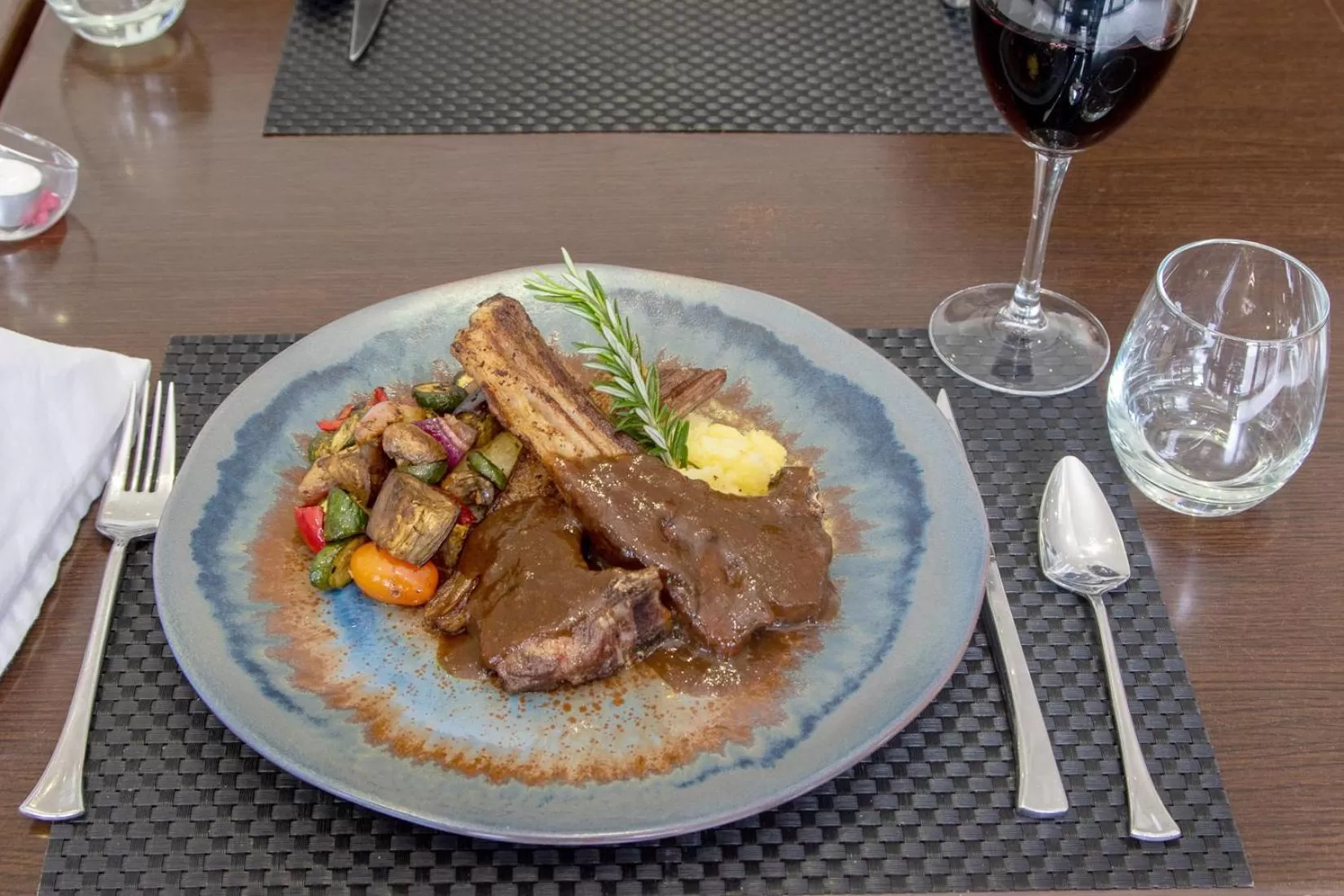 Restaurant/places to eat in MyPond Stenden Hotel