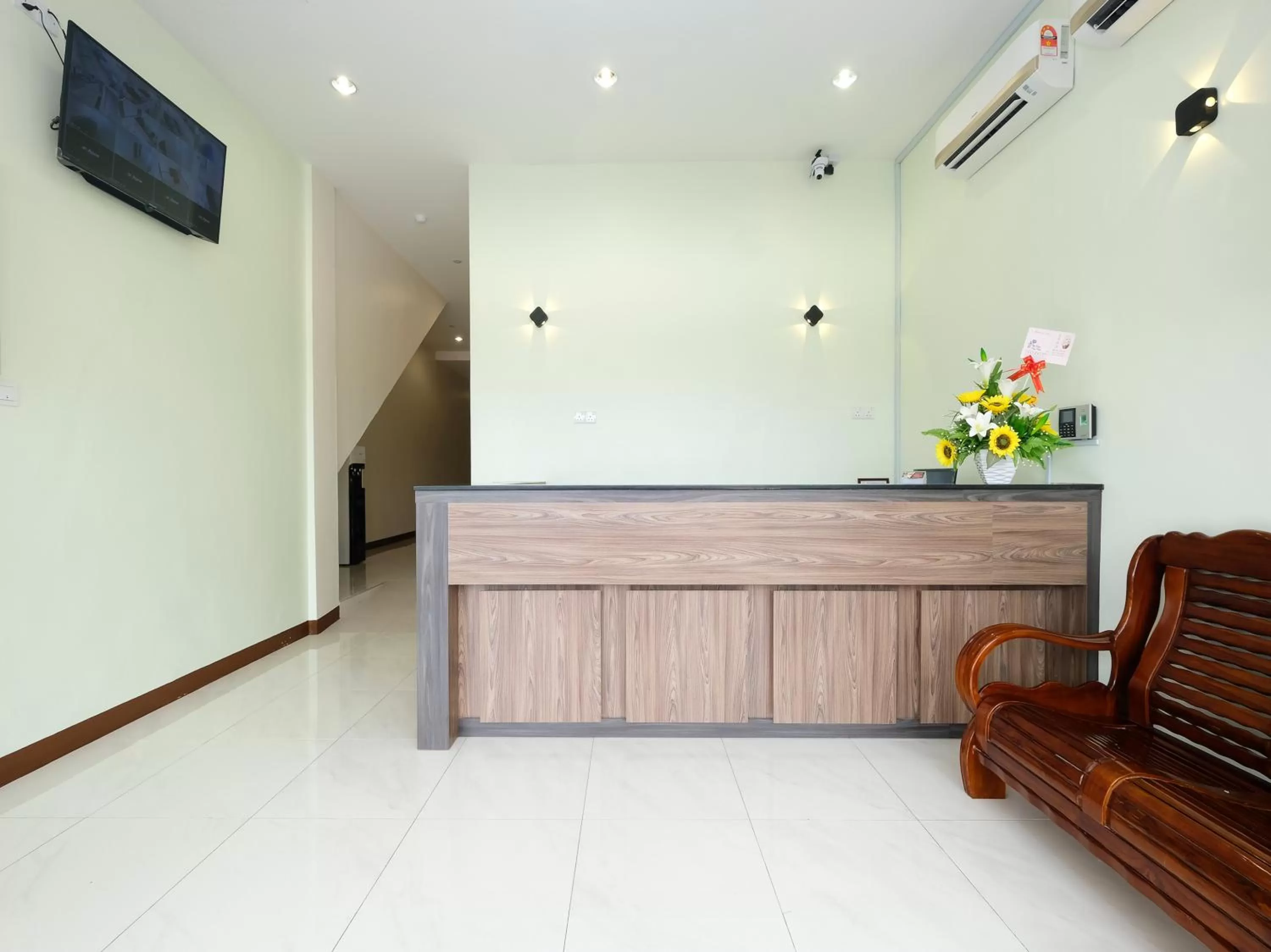 Lobby or reception, Lobby/Reception in Super OYO 43935 Mancalin Hotel