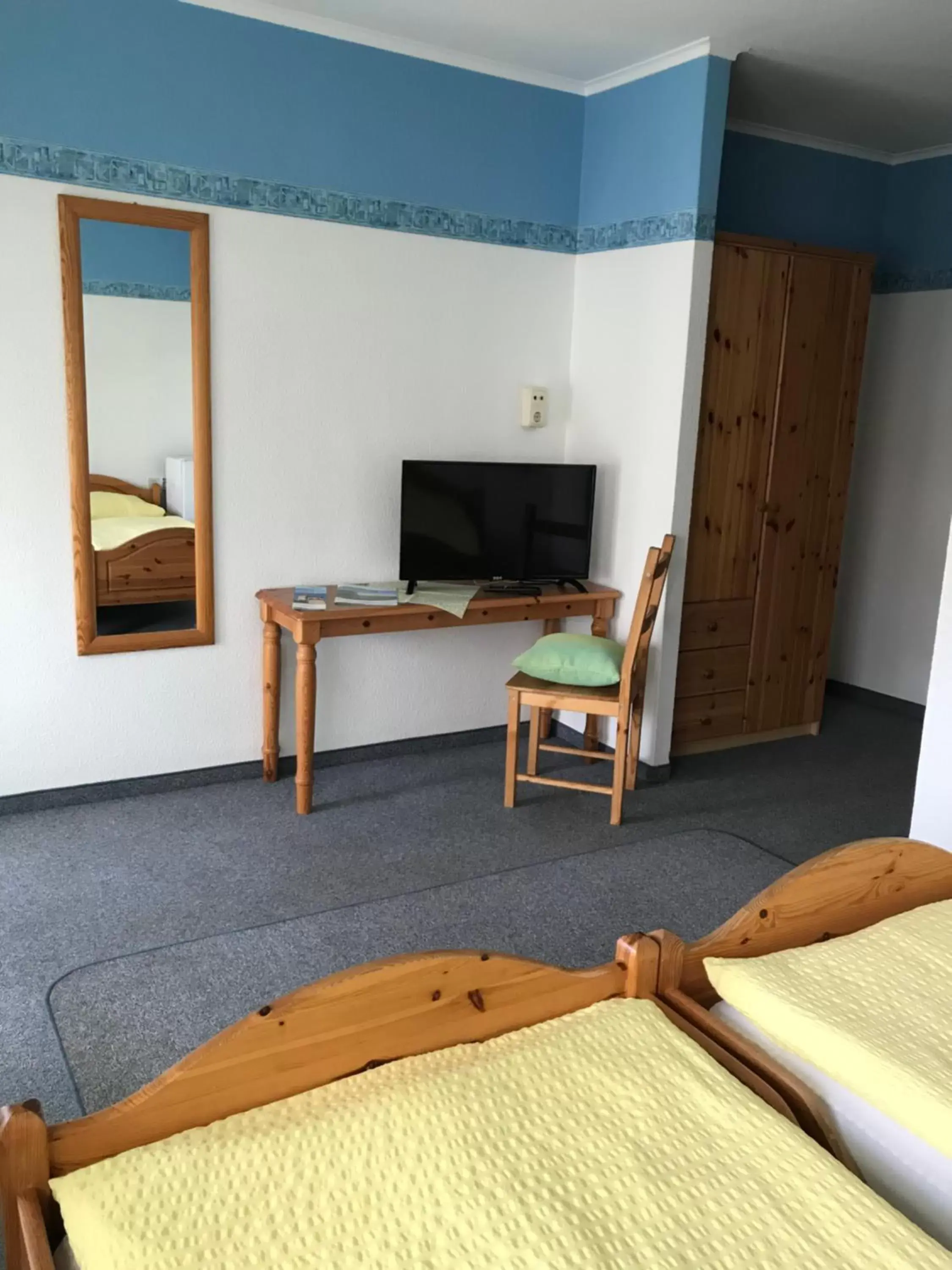 Double Room with Balcony in Gästehaus Zur Schmiede Double Room with Balcony in Gästehaus Zur Schmiede