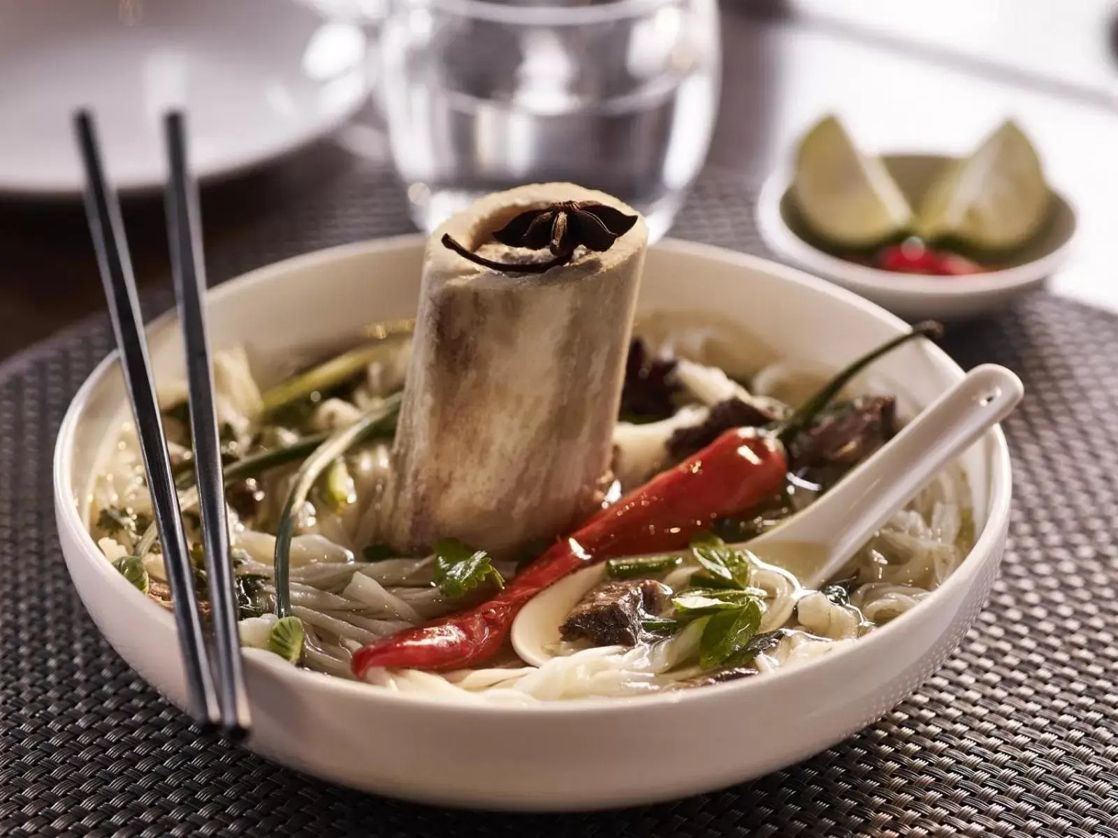 Food and drinks in TQT Hotel Food and drinks in TQT Hotel