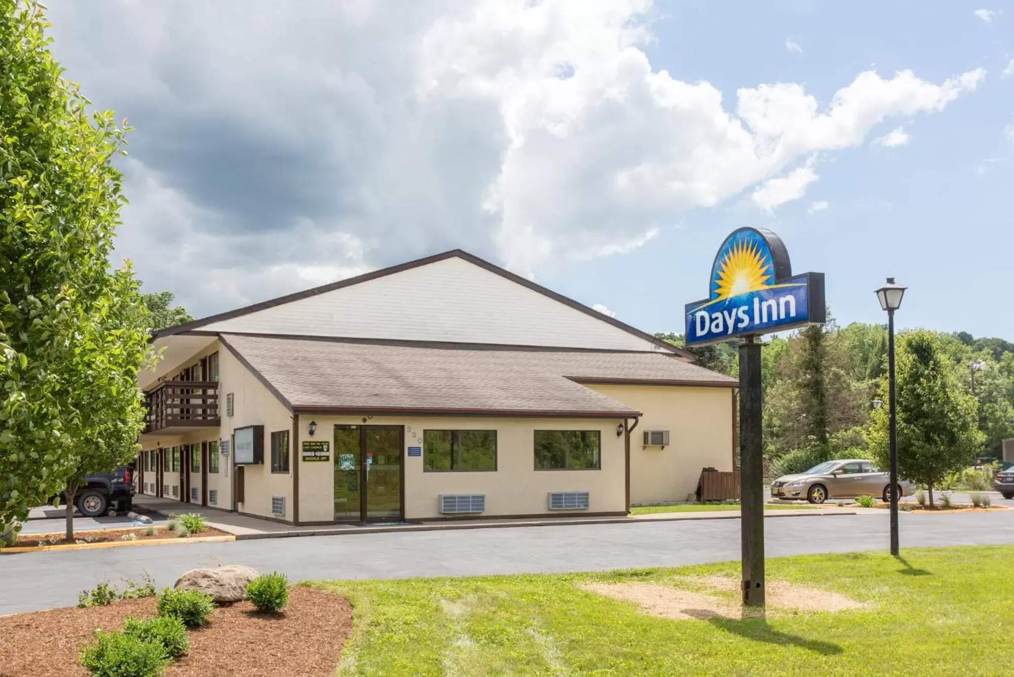 Facade/entrance, Property Building in Days Inn by Wyndham Athens