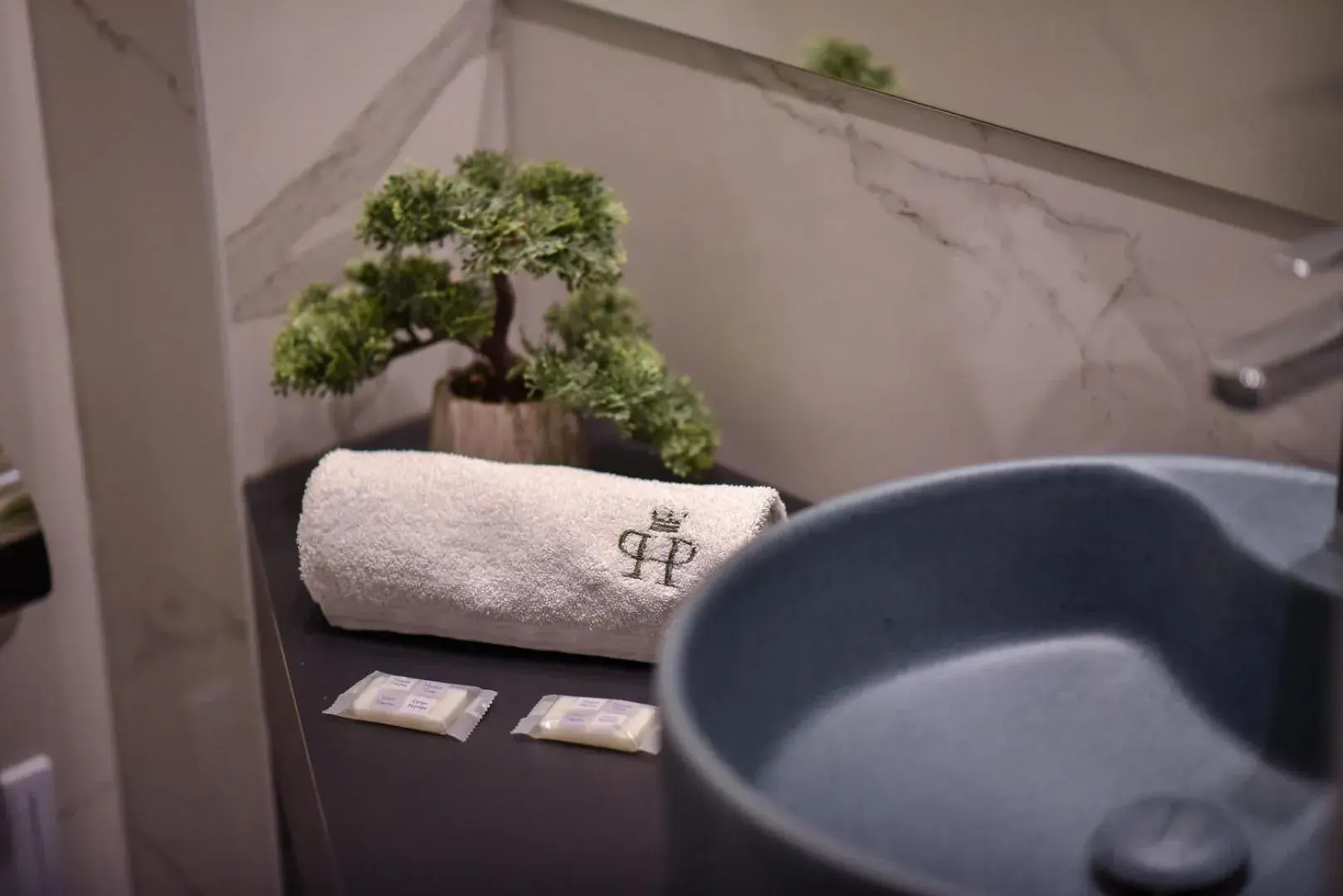 towels, Bathroom in Park Hotel Plovdiv