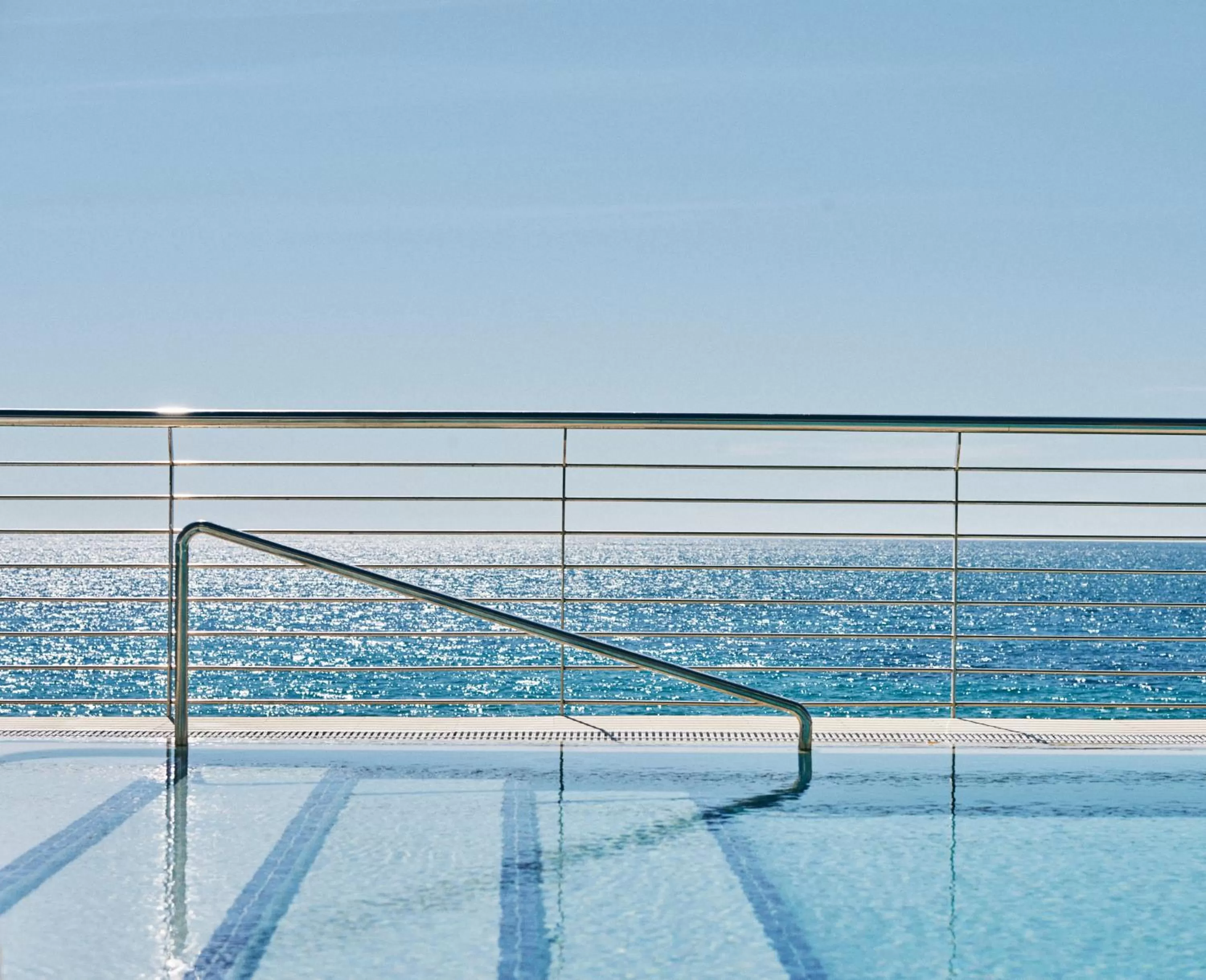Swimming pool in SOLYMAR Gran Hotel