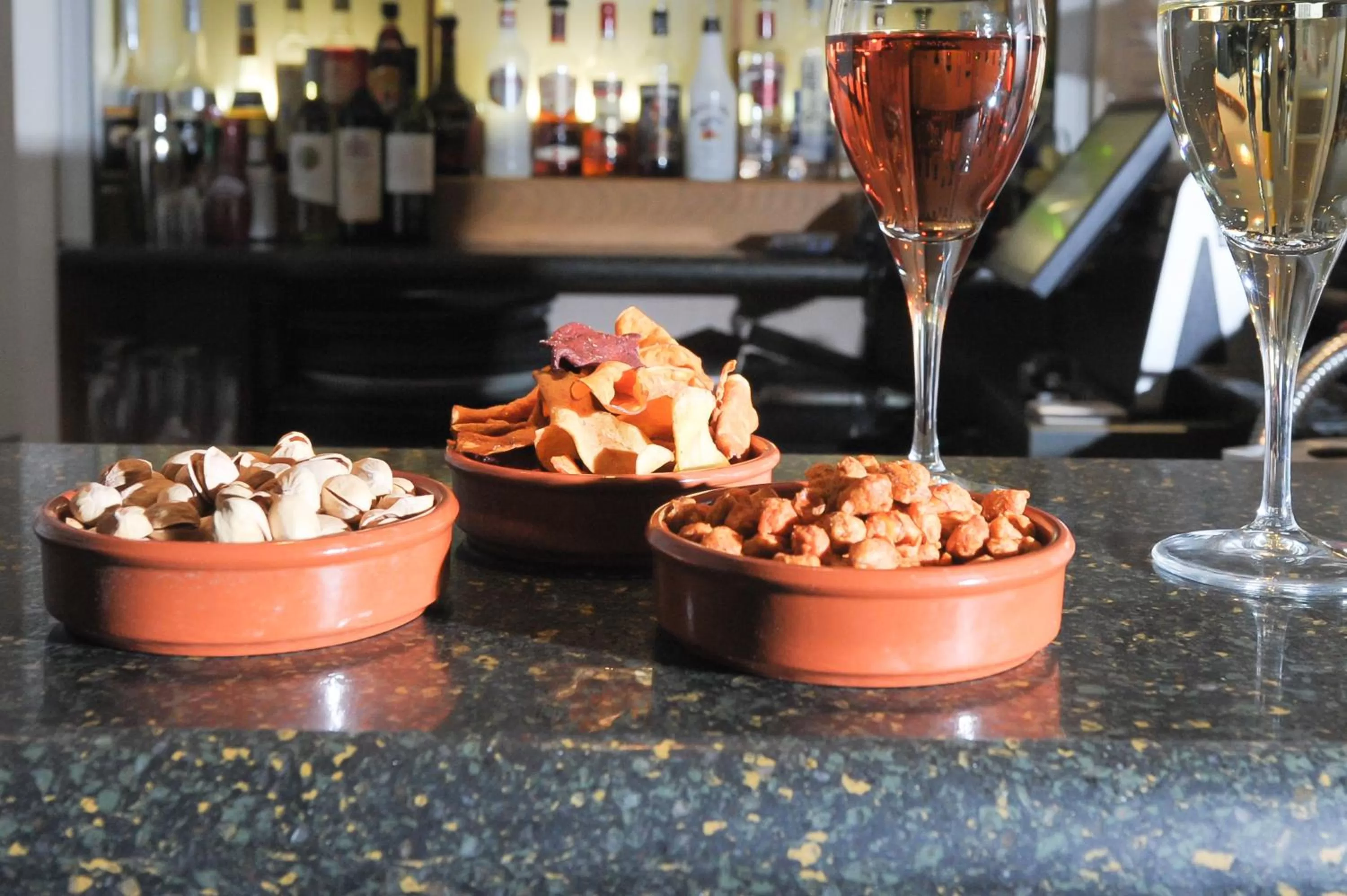 Lounge or bar in The Pinewood Hotel