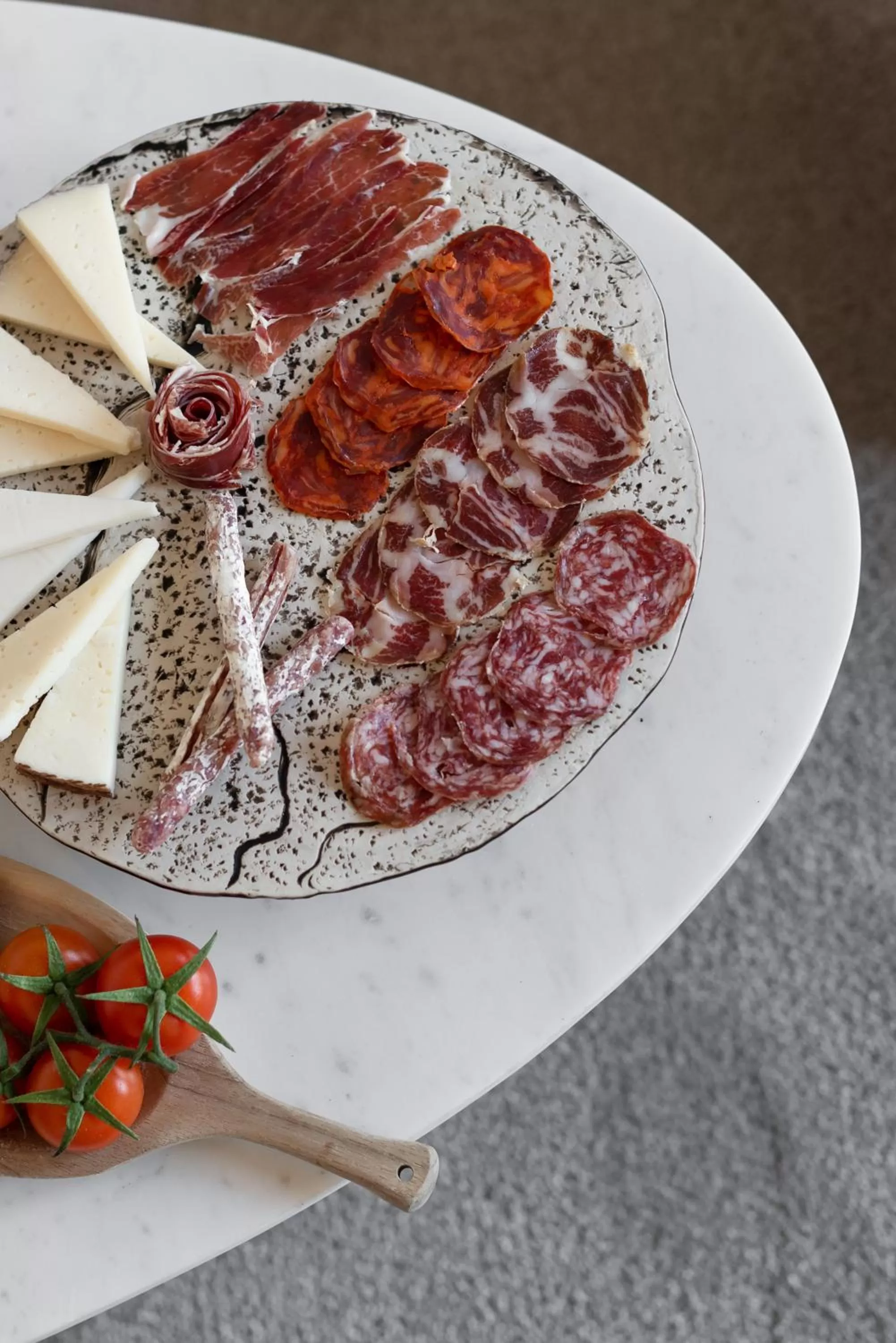 Food and drinks in El Palauet Modernist Suites Barcelona