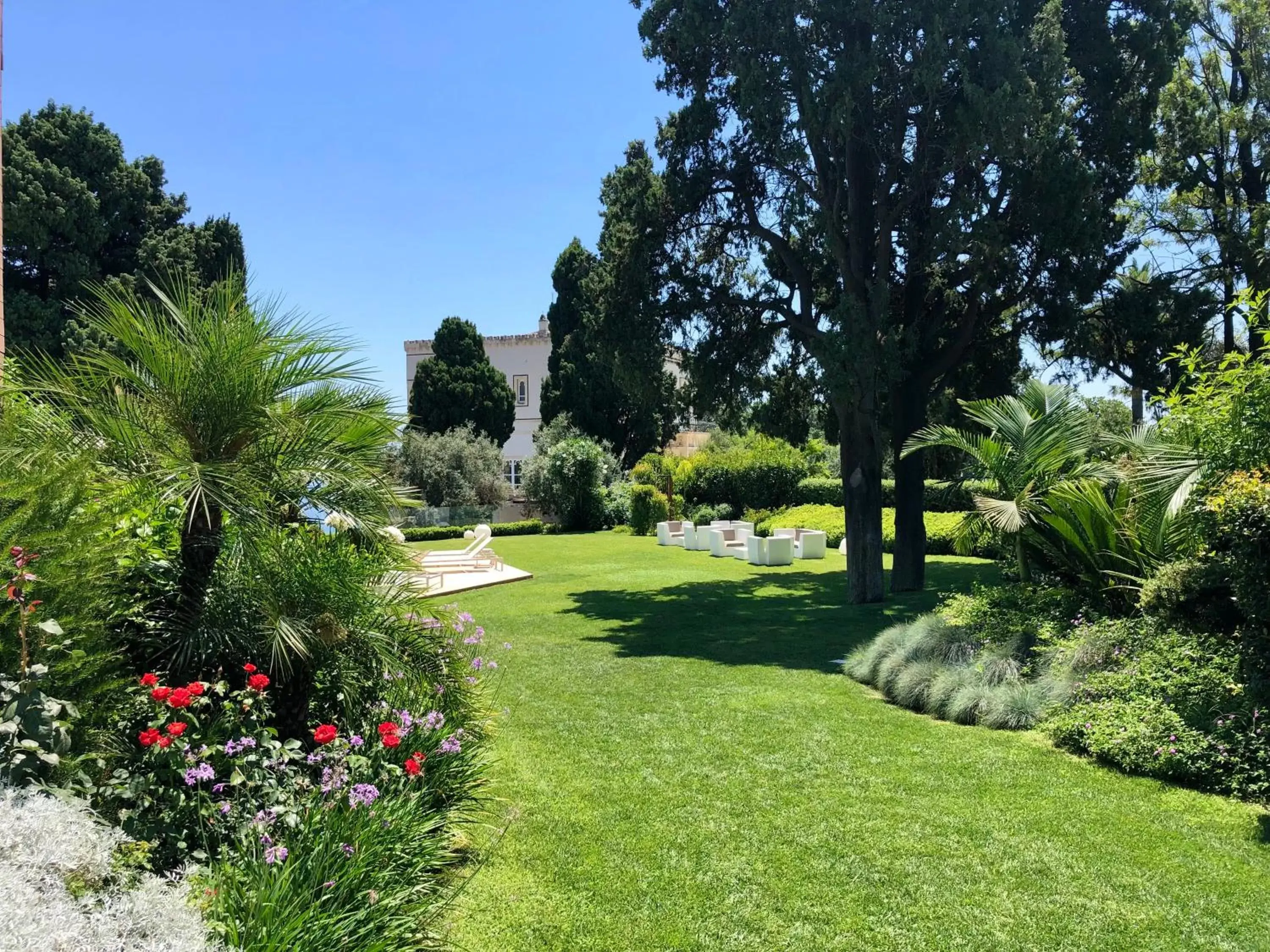 Garden in Isola Bella Infinity Suites