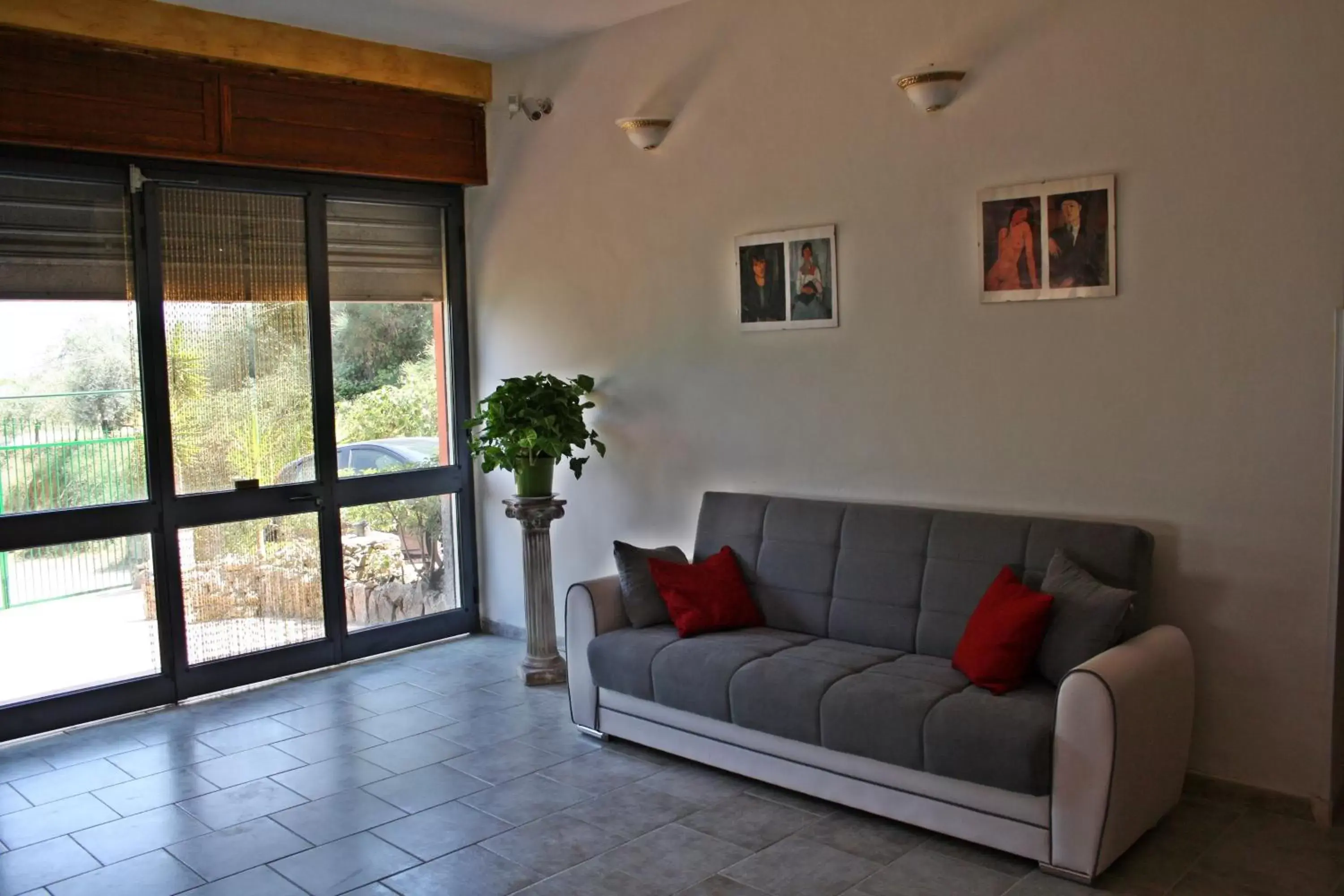 Communal lounge/ TV room, Seating Area in B&B Borgo Pileri