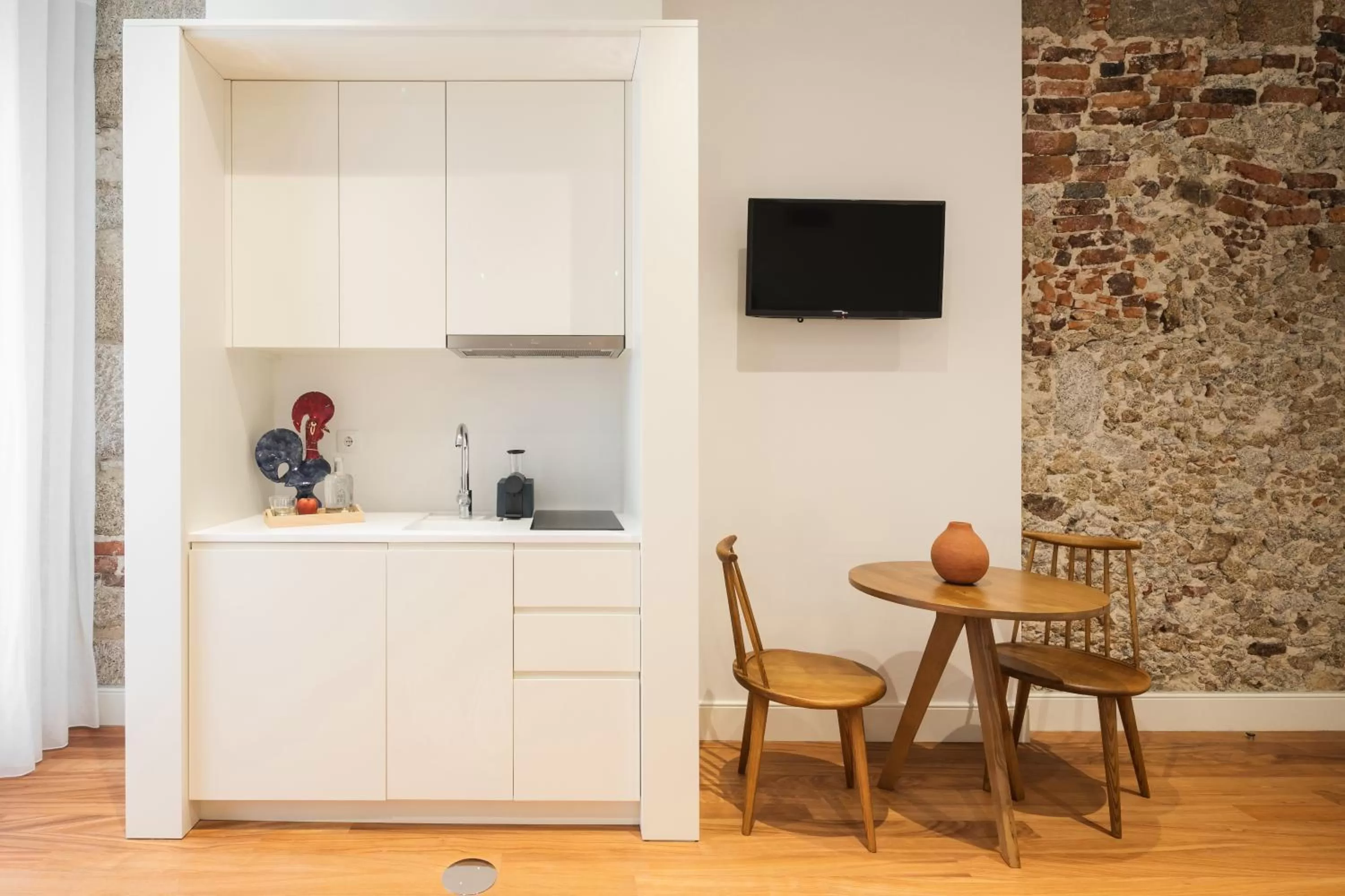 Kitchen or kitchenette in Porto River Infante