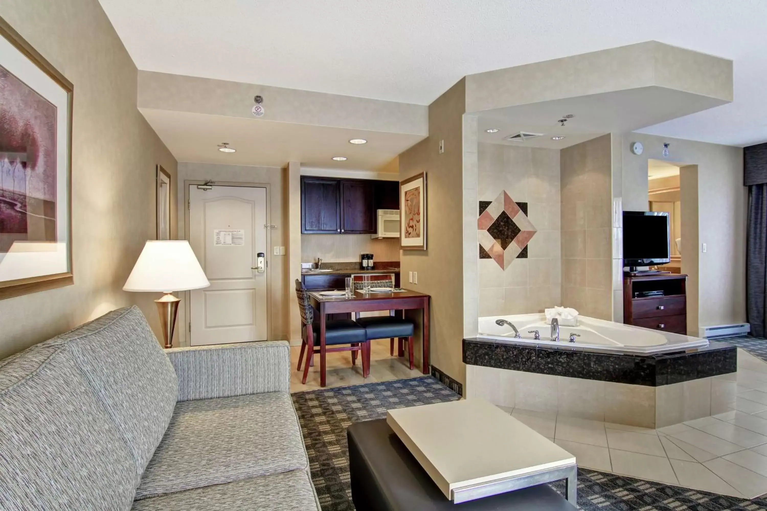 Bathroom, Seating Area in Homewood Suites by Hilton Toronto-Oakville