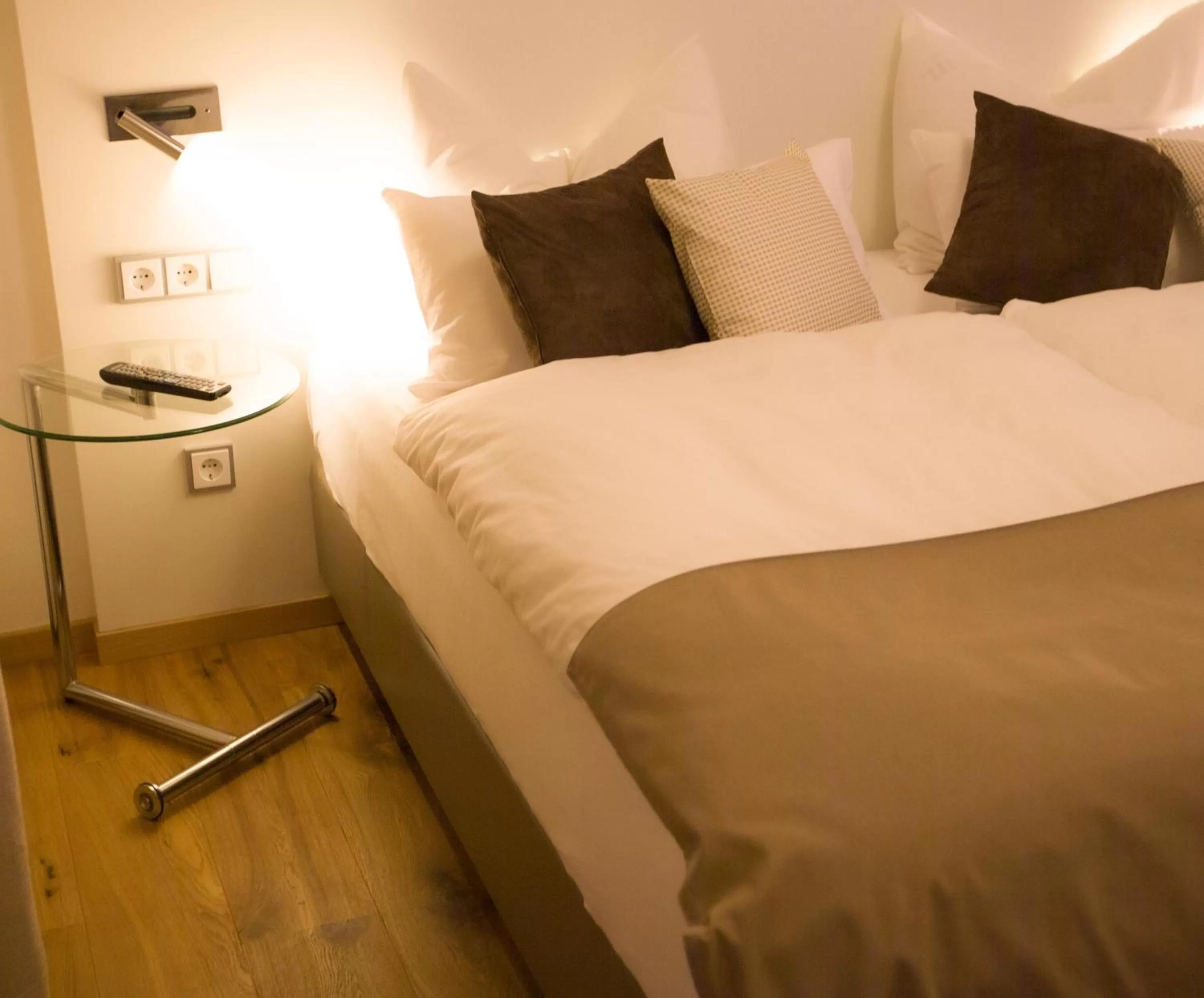 Deluxe Double Room with Bath in Boutique Hotel Villa Katharina