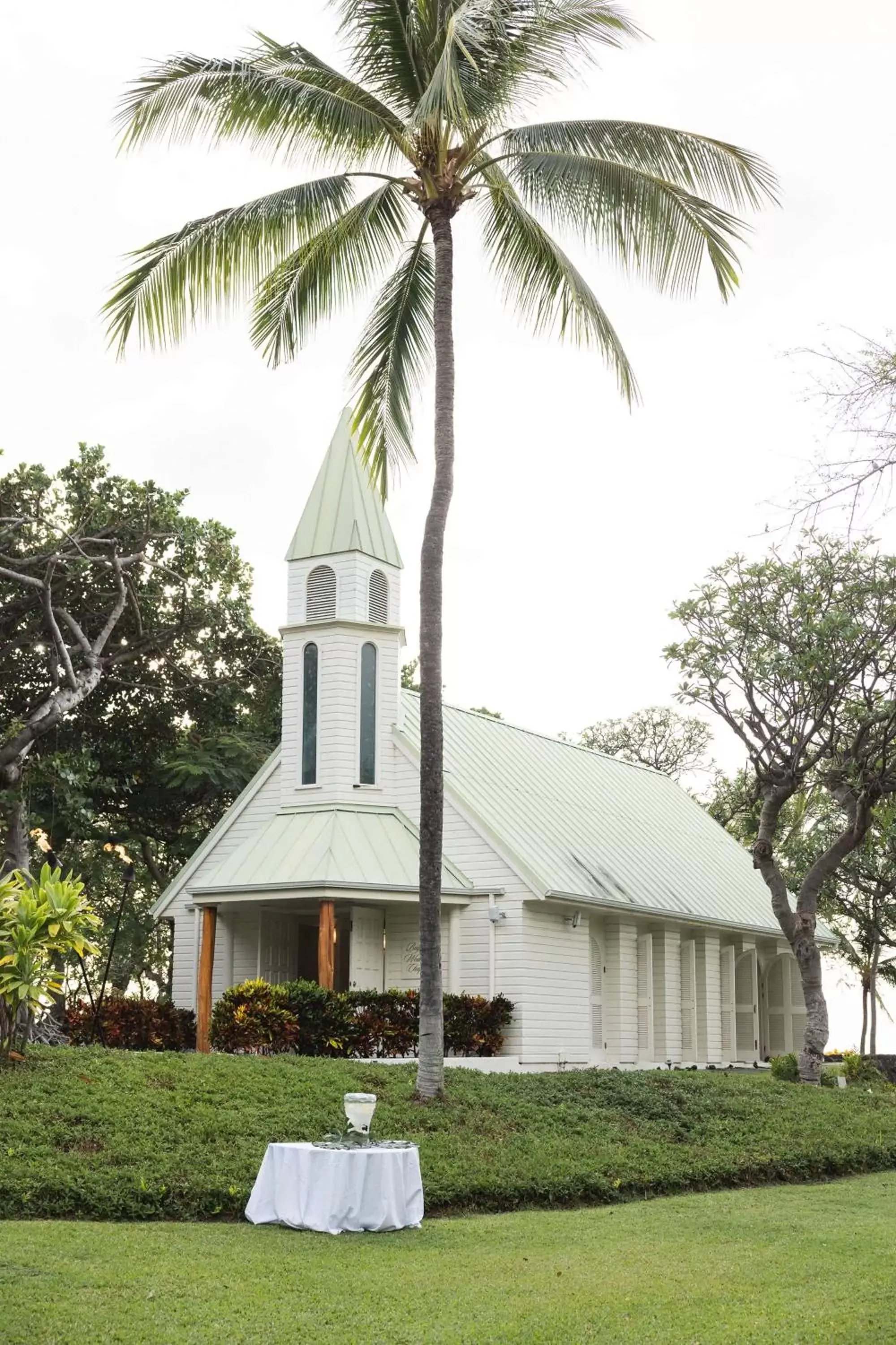 wedding, Property Building in Outrigger Kona Resort and Spa