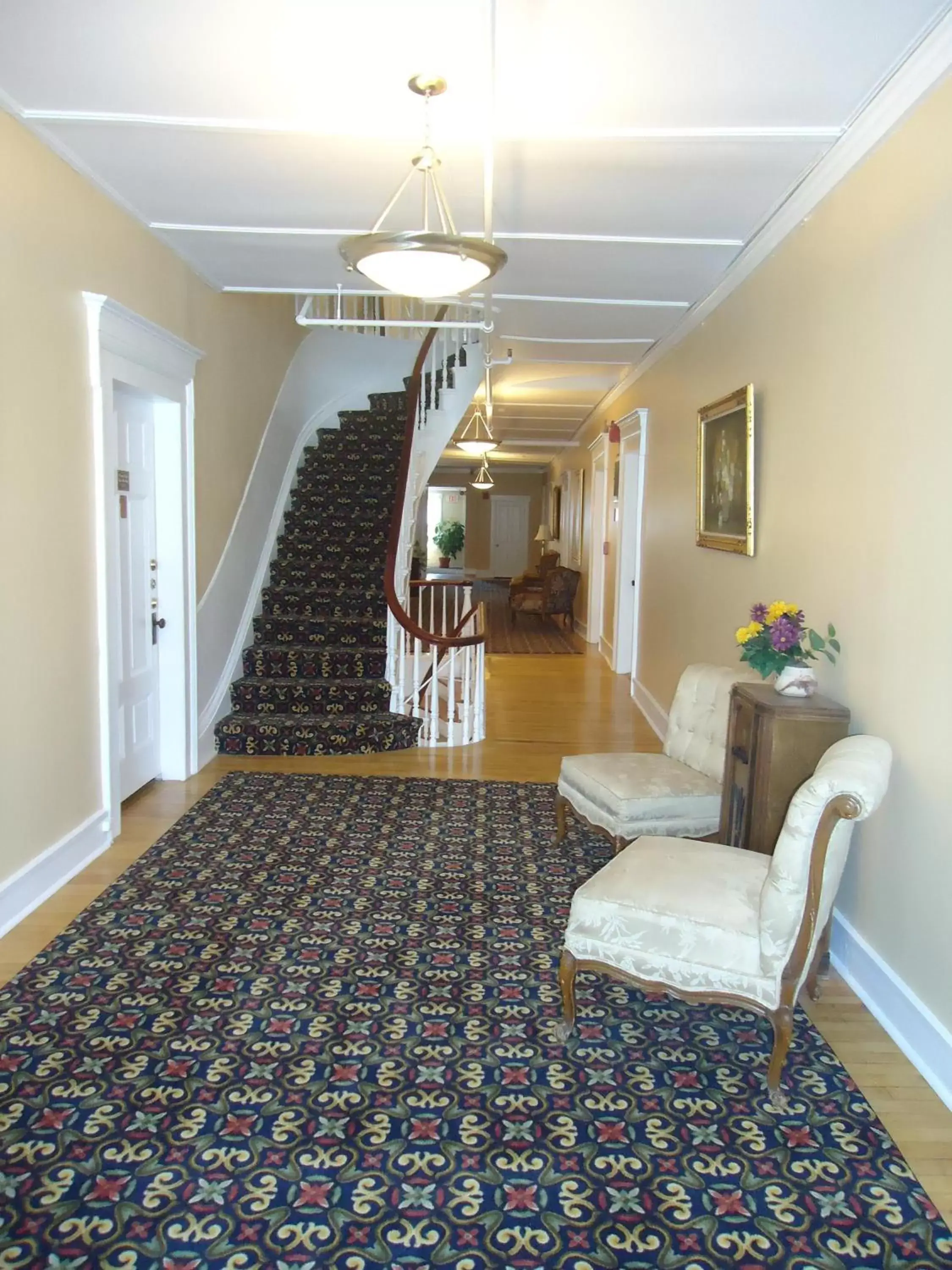 Lobby or reception in Thayers Inn Lobby or reception in Thayers Inn