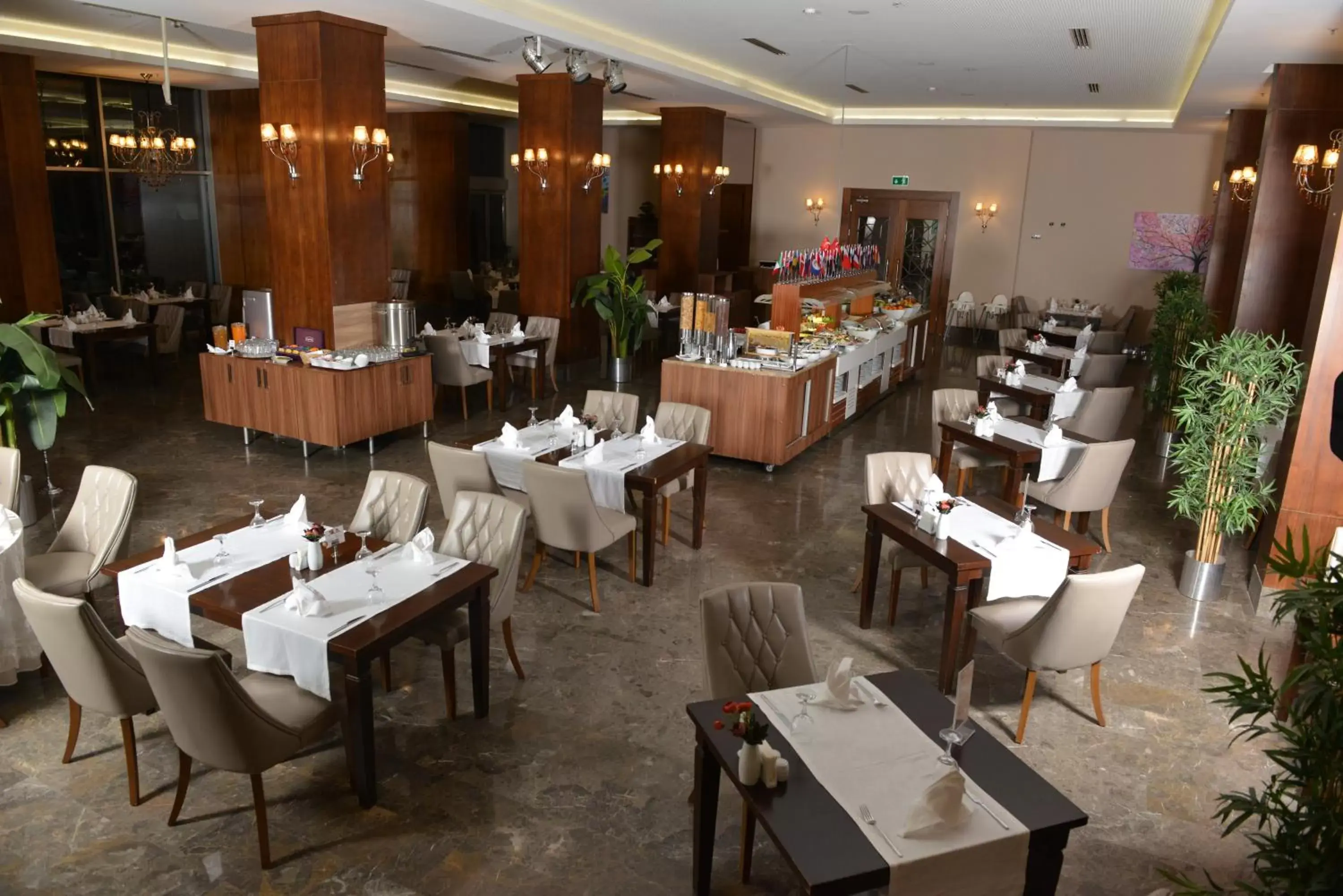 Restaurant/Places to Eat in Yalova Lova Hotel & SPA Yalova