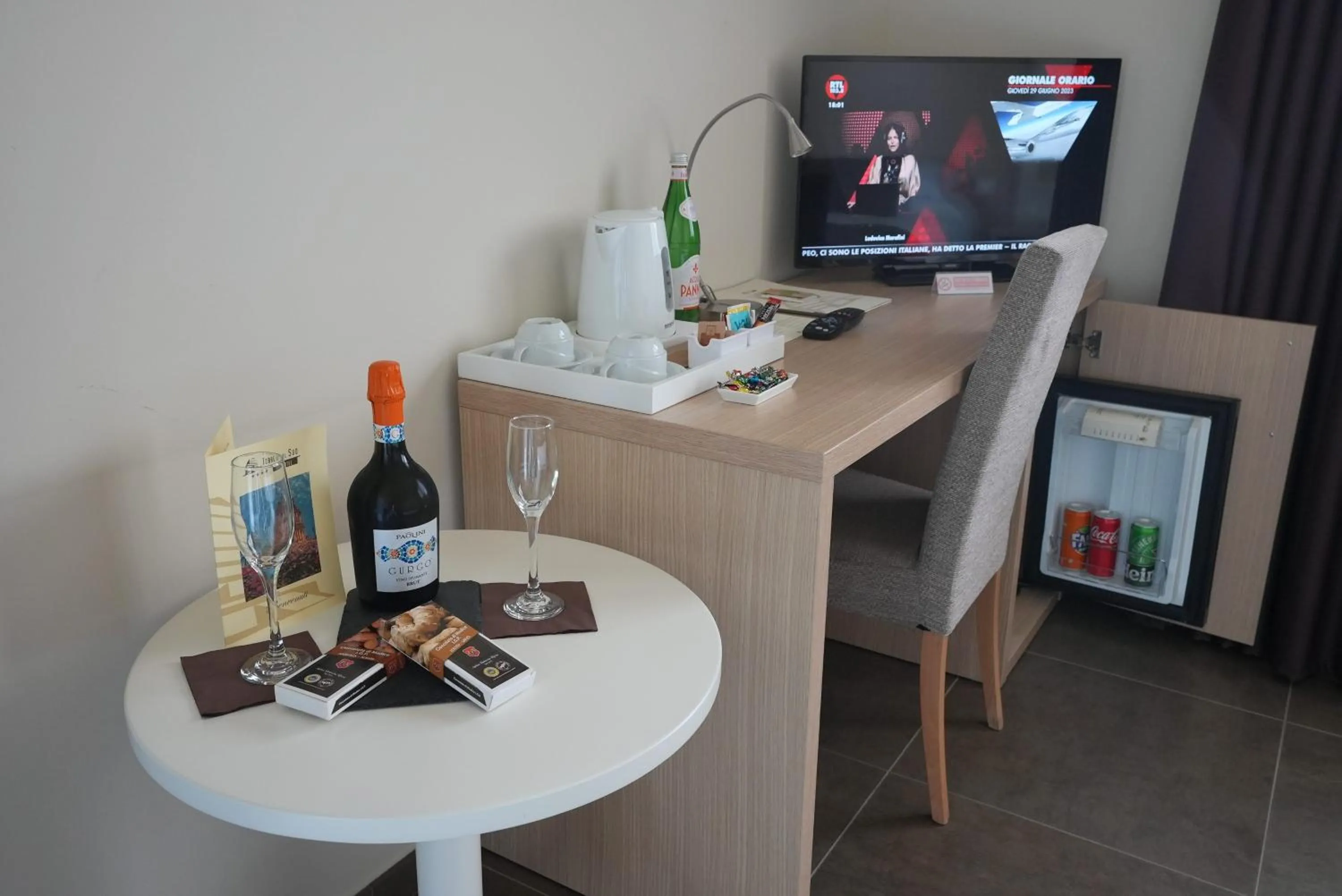 TV and multimedia in Hotel Torre Del Sud