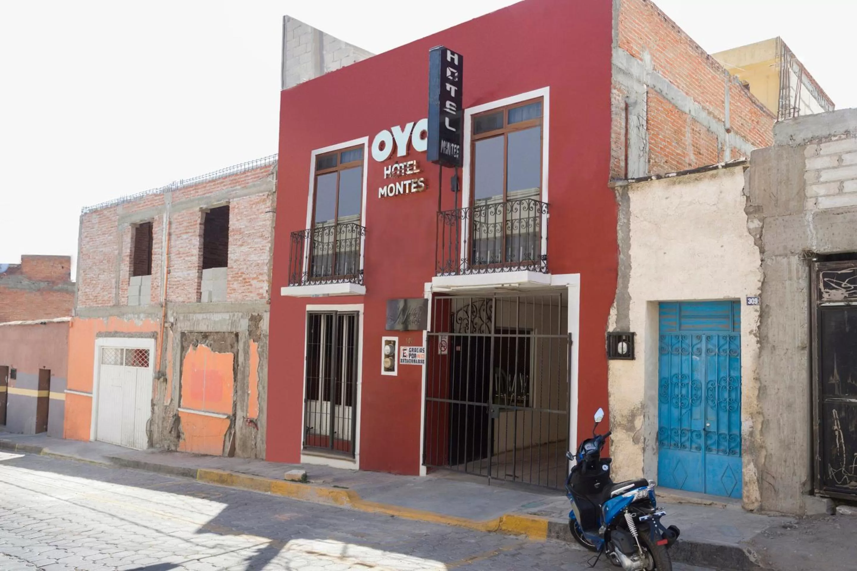 Property building in OYO Hotel Montes, Atlixco Puebla