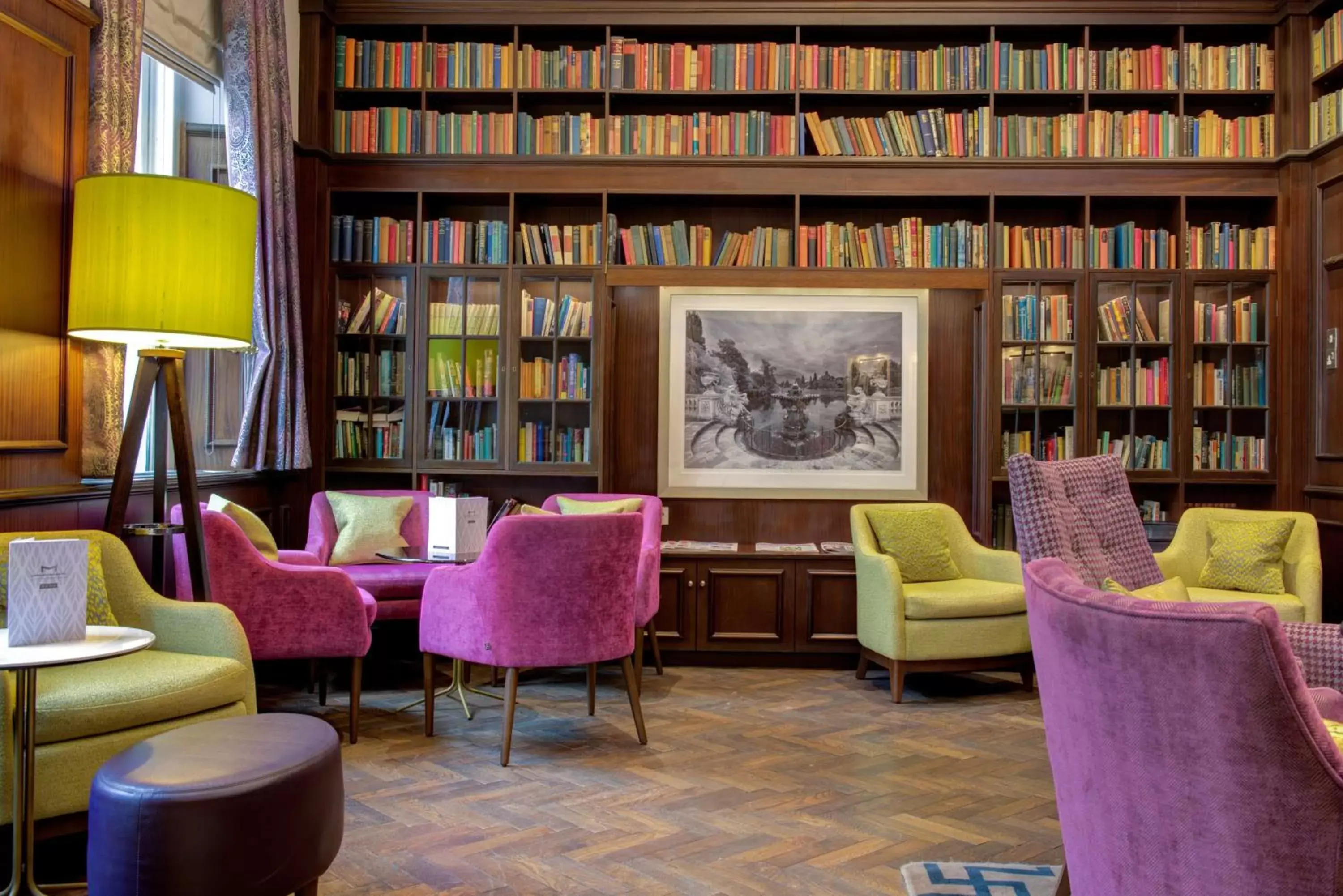 Lounge or bar, Library in Best Western Mornington Hotel Hyde Park