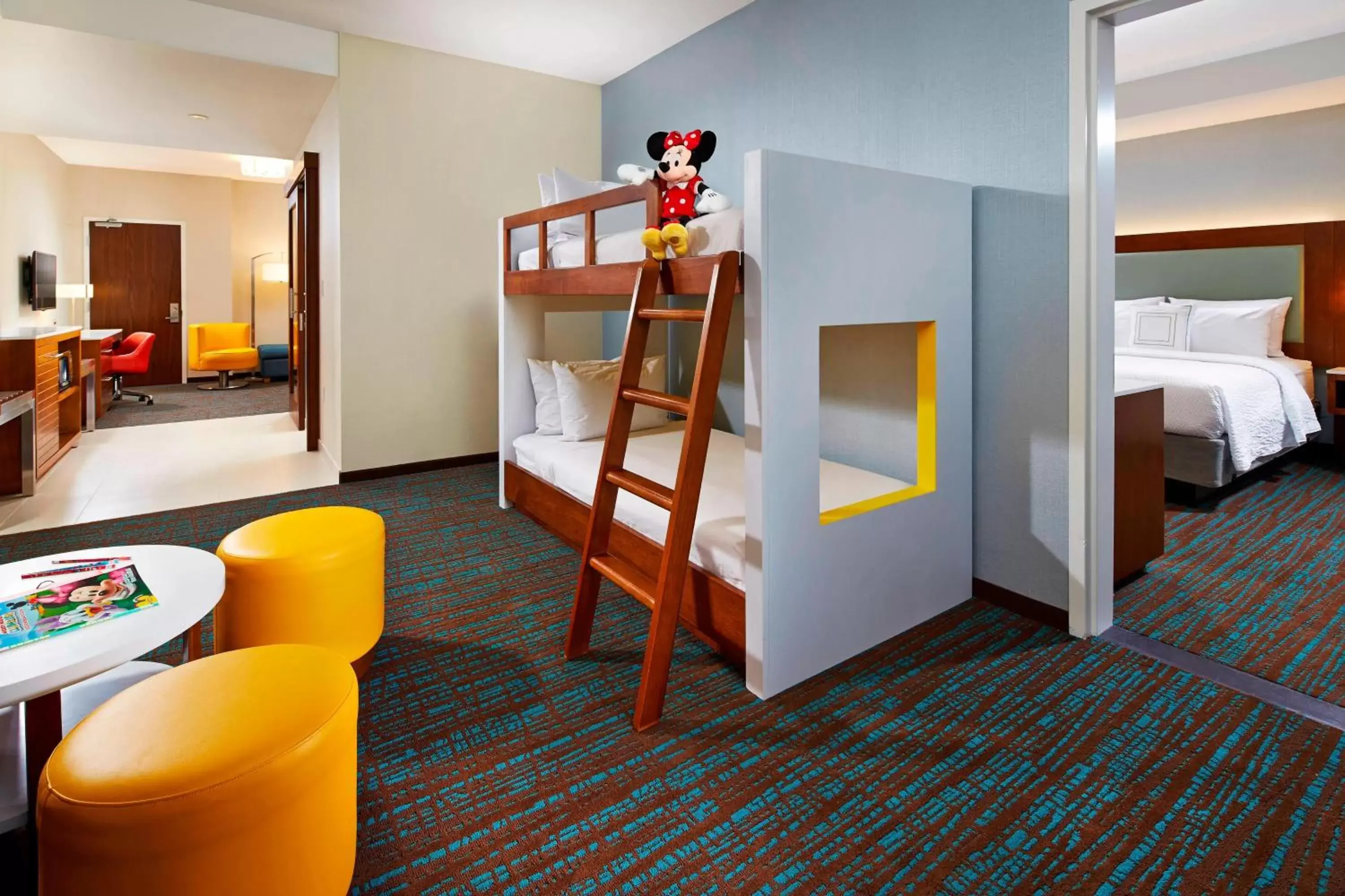 Photo of the whole room, Bunk Bed in SpringHill Suites by Marriott at Anaheim Resort Area/Convention Center