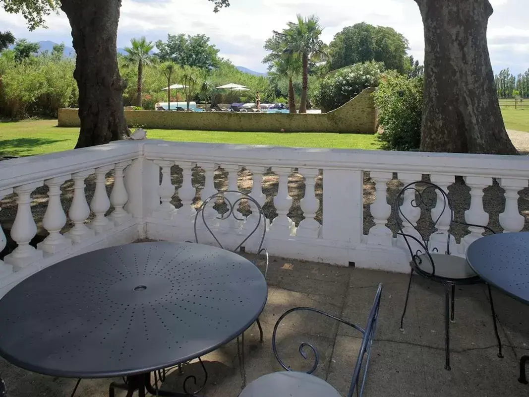 Property building, Balcony/Terrace in Domaine Castell de Blés