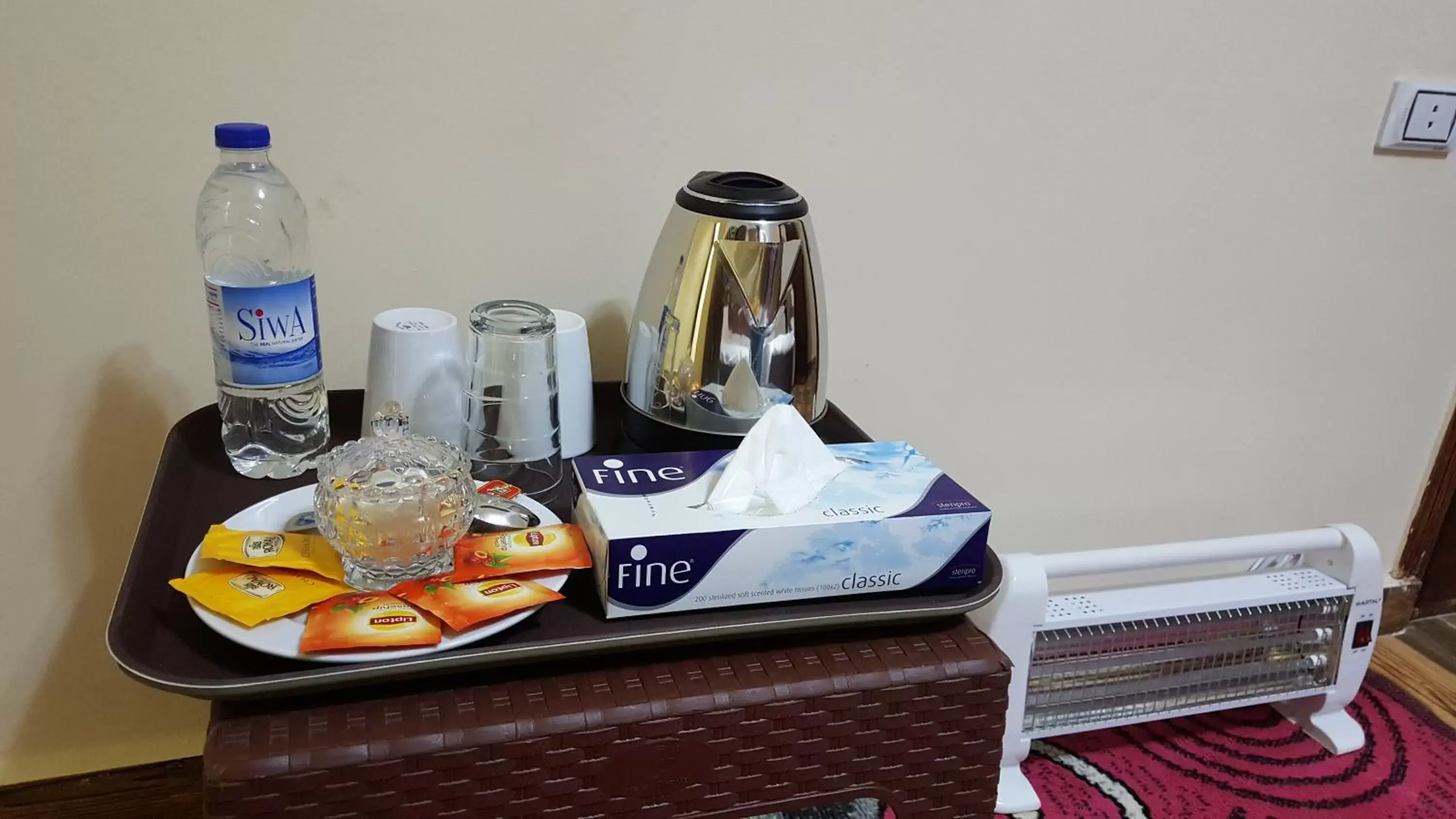 Coffee/tea facilities in Royal Pyramids Inn