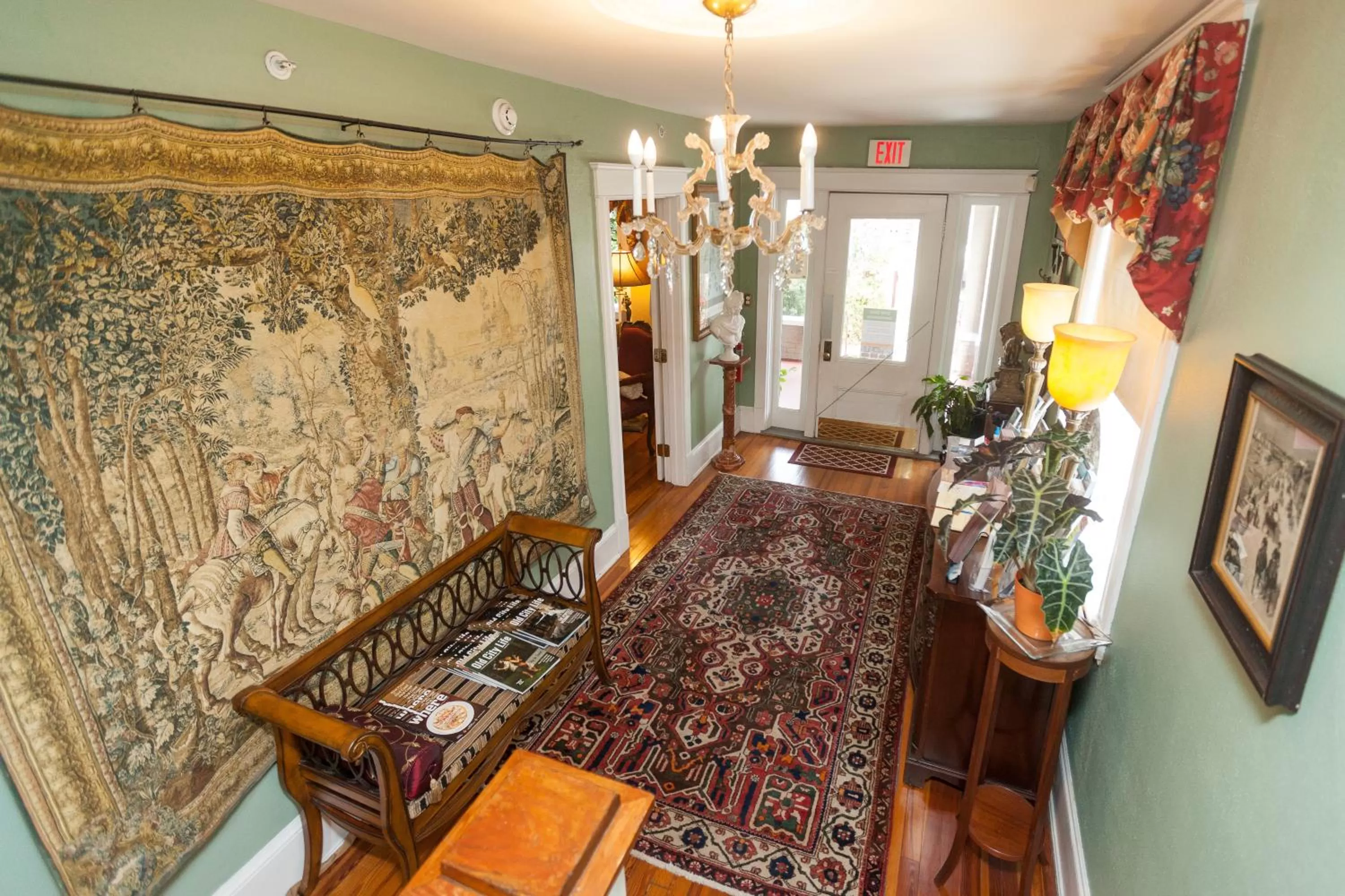 Area and facilities, Lounge/Bar in Inn on Charlotte