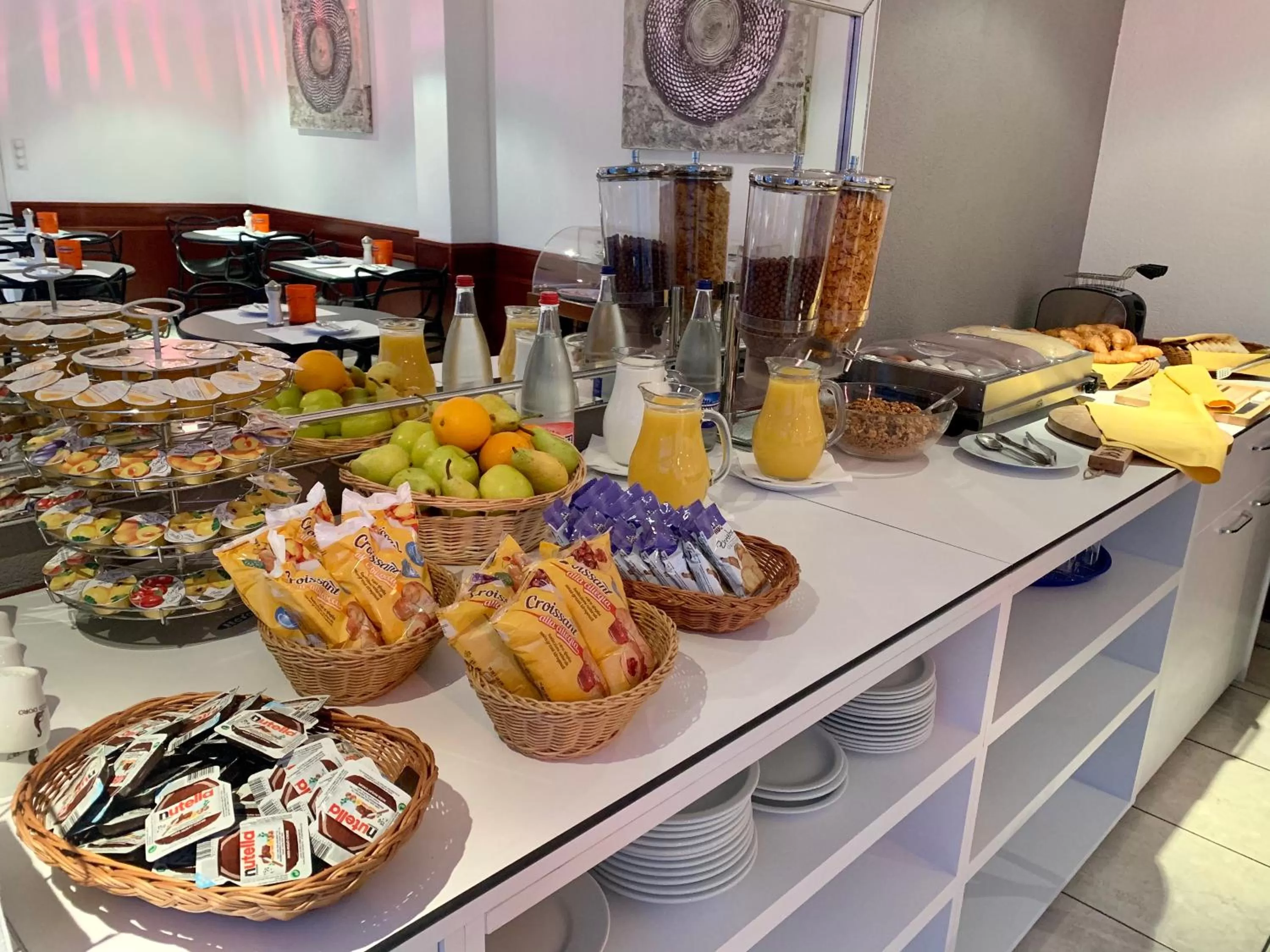 Breakfast in Hotel Gamper