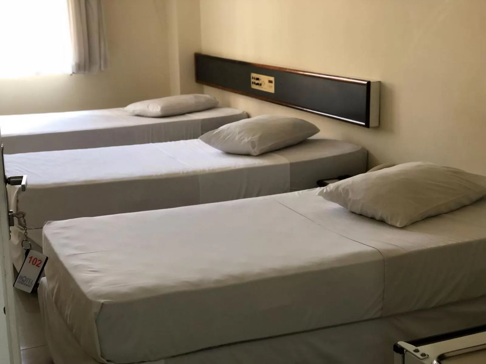Bed in Hotel Estação Express