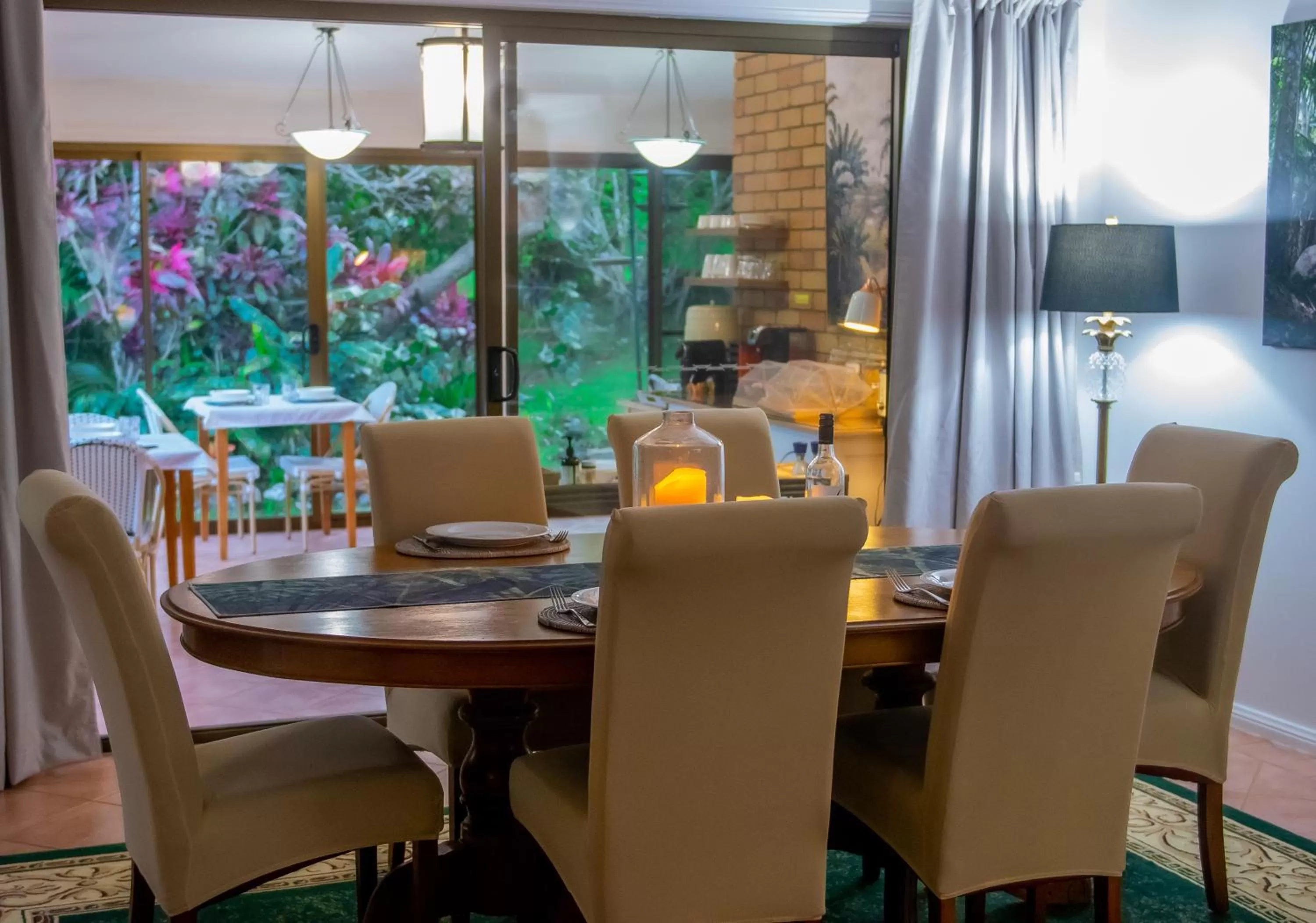 Dining area in Mountain Sanctuary B&B