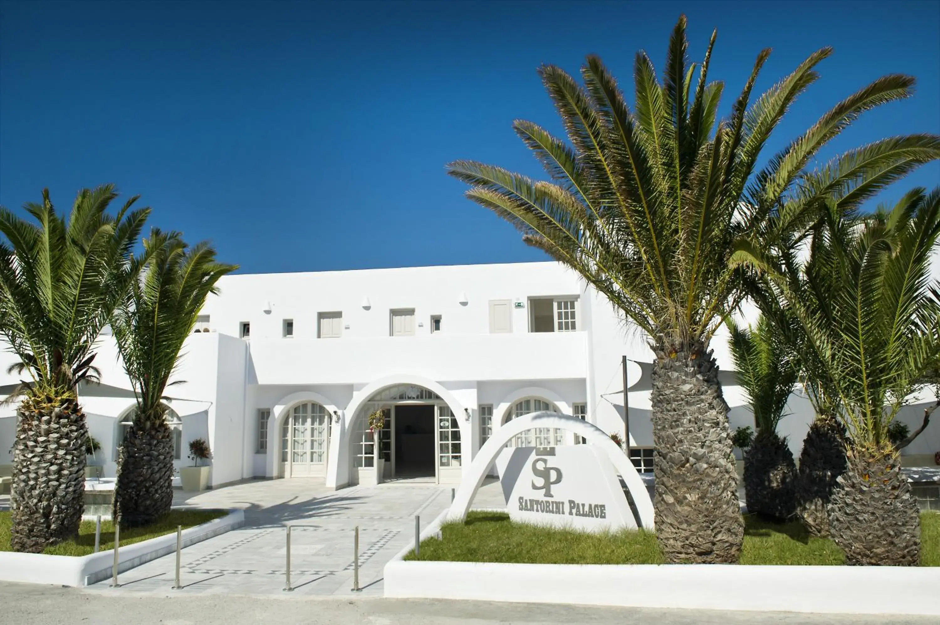 Garden, Property Building in Santorini Palace