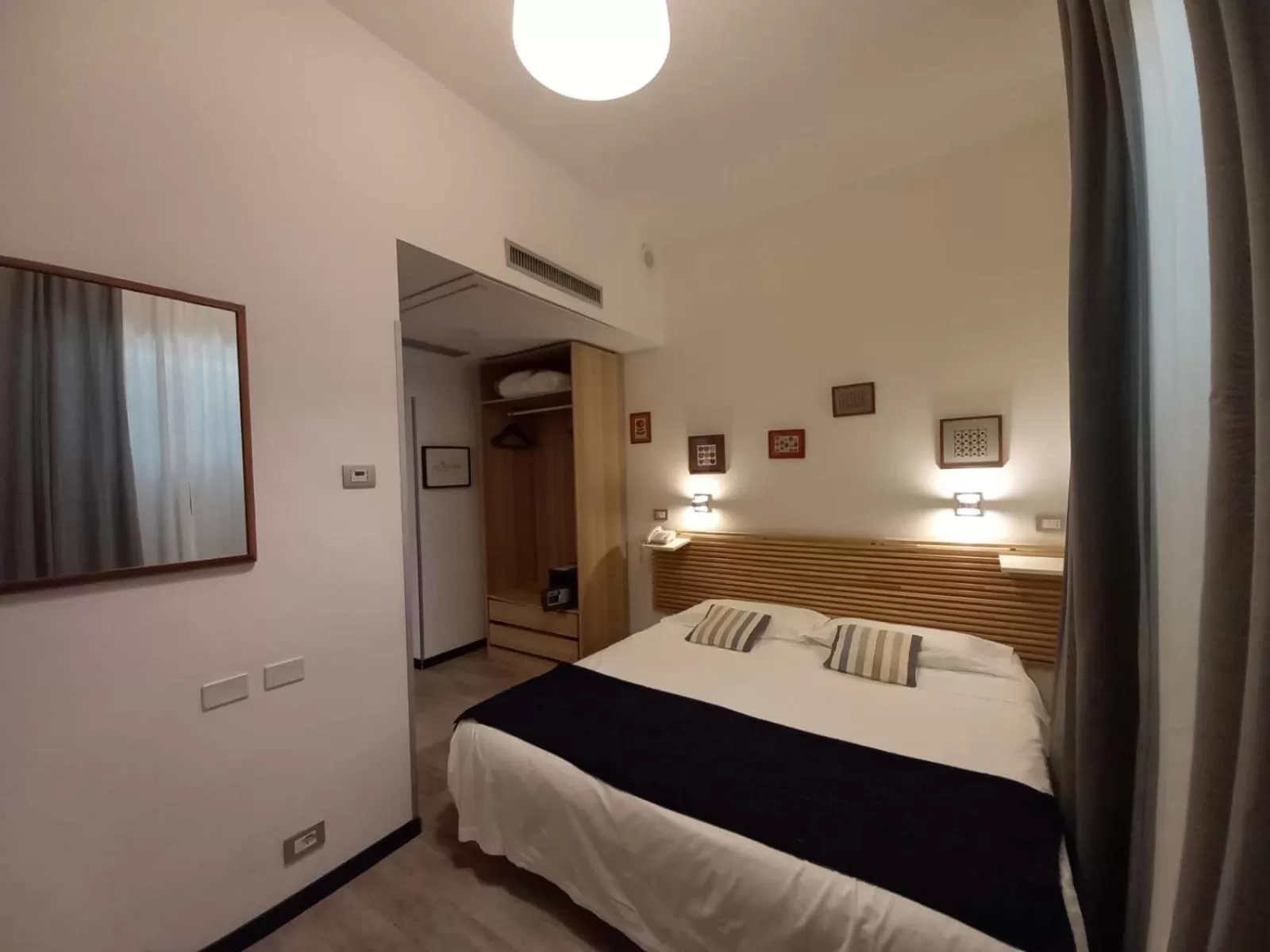 Bed in LH Hotel Excel Roma Montemario