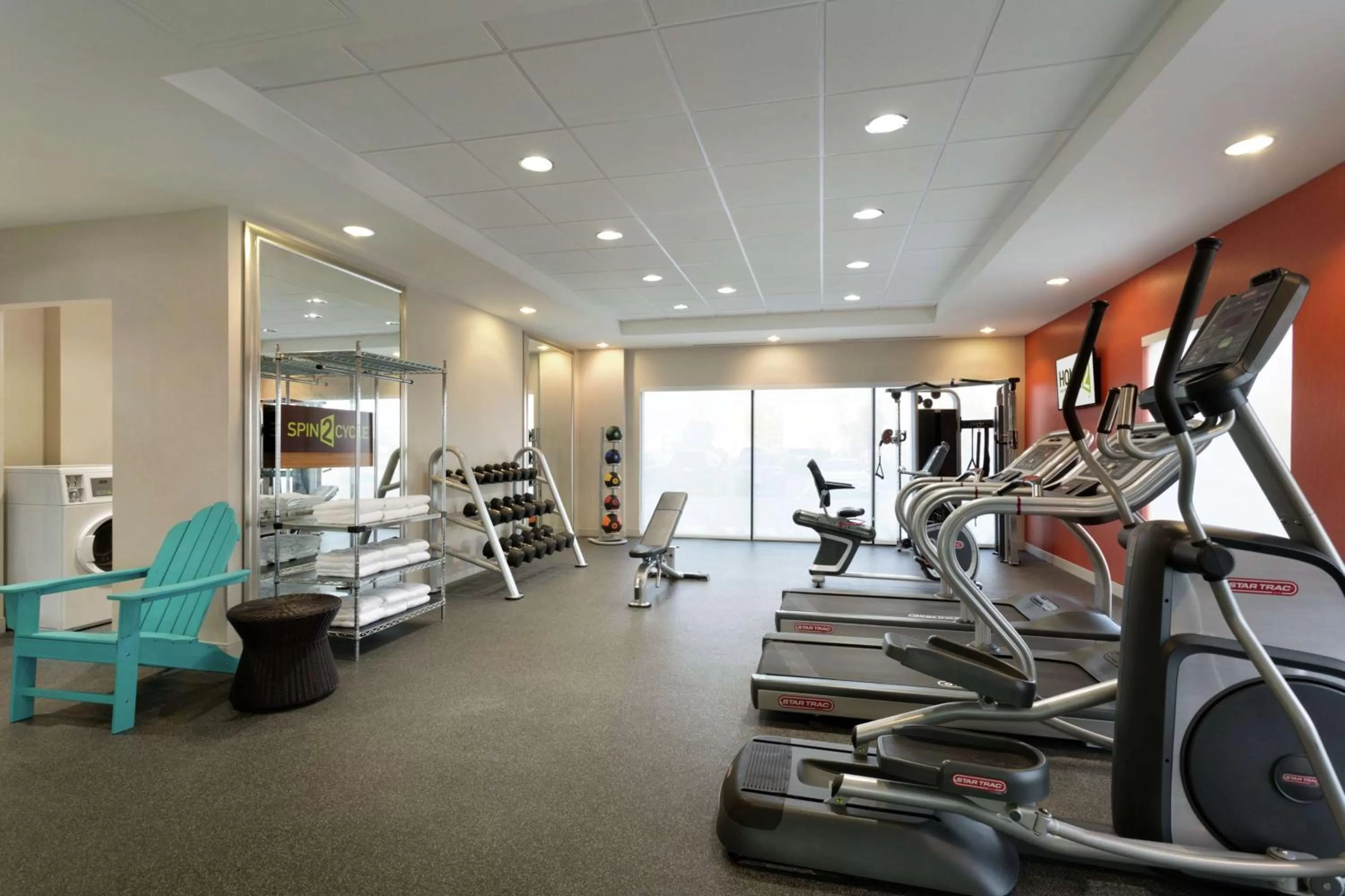 Fitness centre/facilities in Home2 Suites by Hilton Milton Ontario