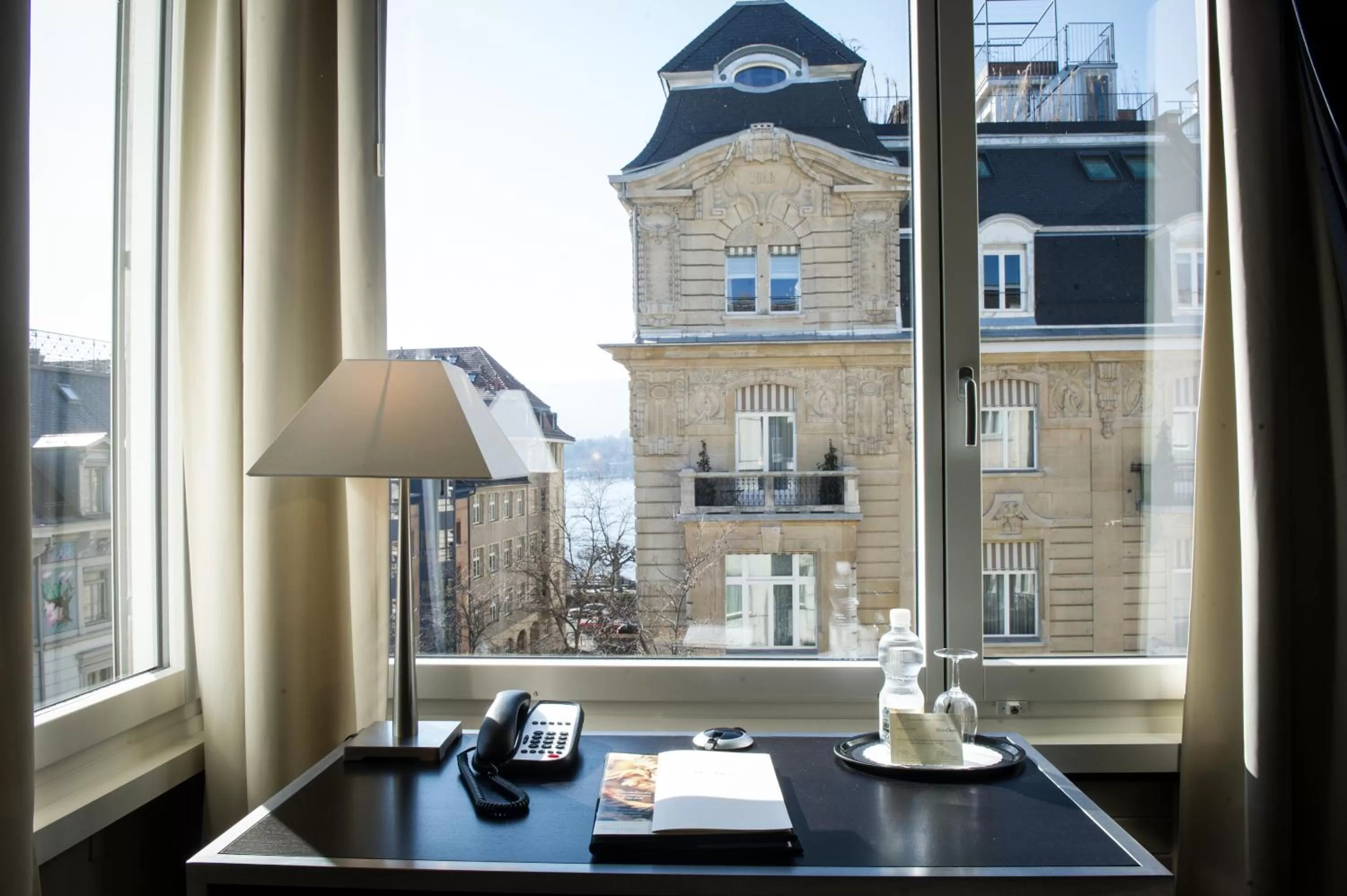 Photo of the whole room in Opera Hotel Zürich