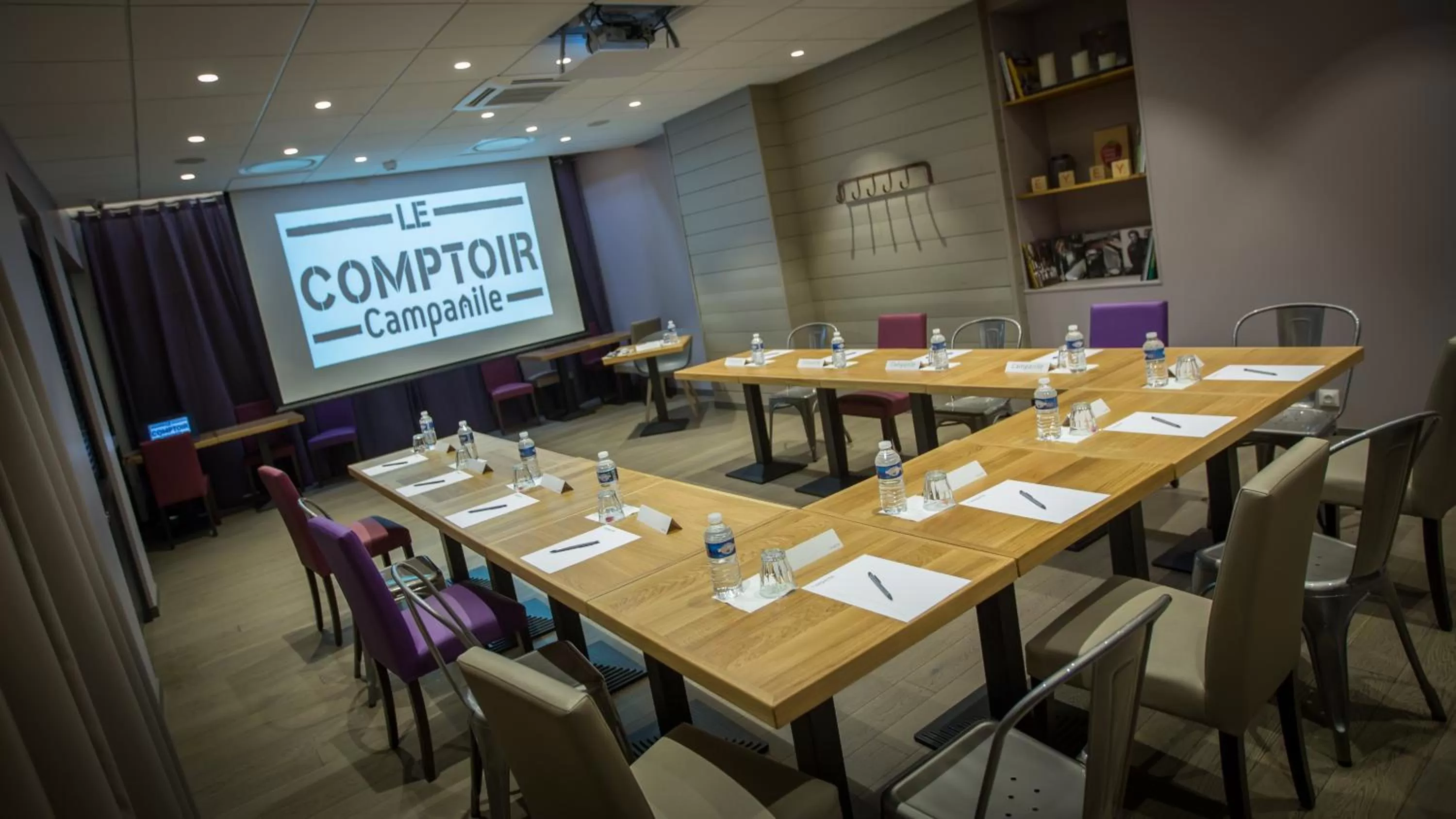 Meeting/conference room in Campanile Dijon Centre - Gare