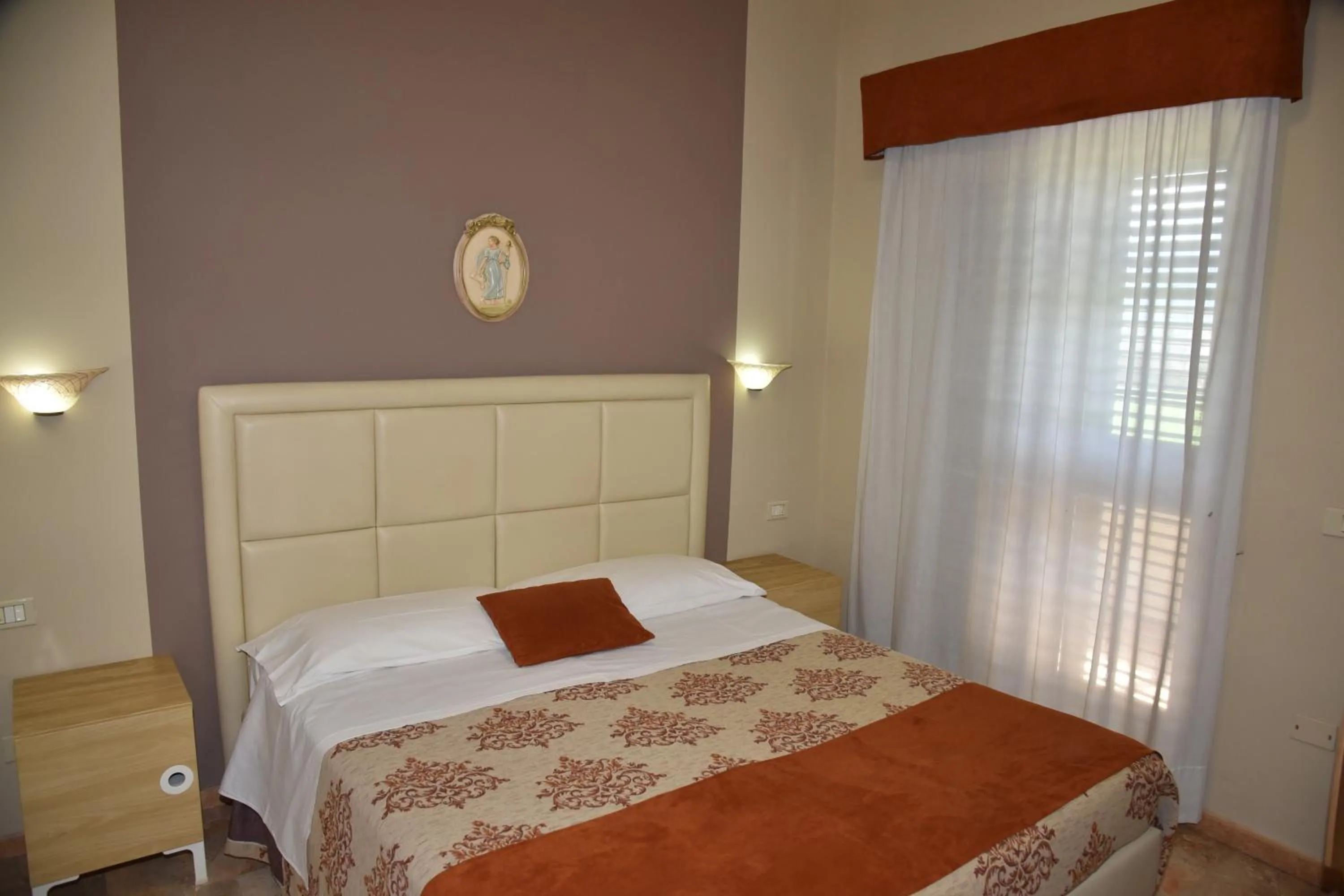 Photo of the whole room, Bed in Hotel Nelton